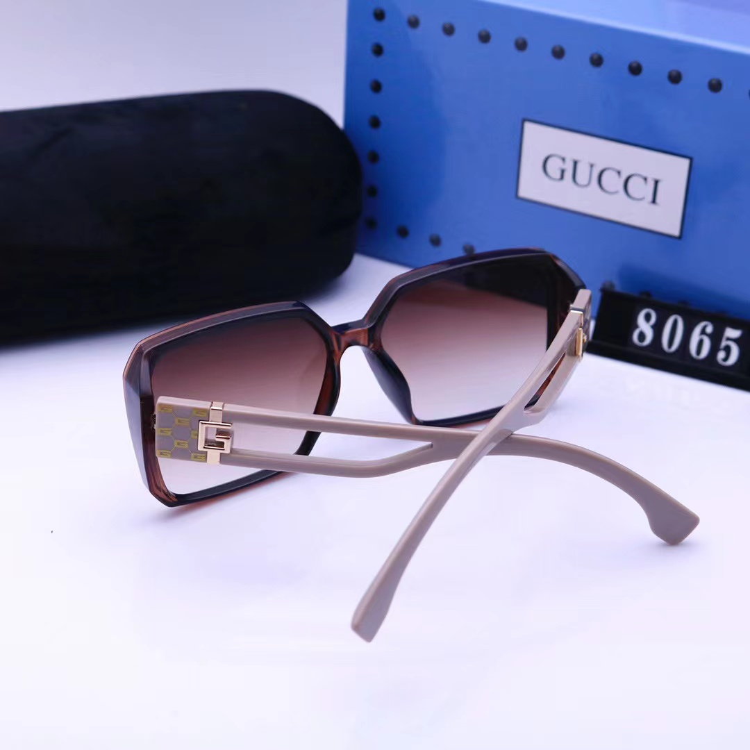 24.19$  GUCCI   FF-4012-M gallery