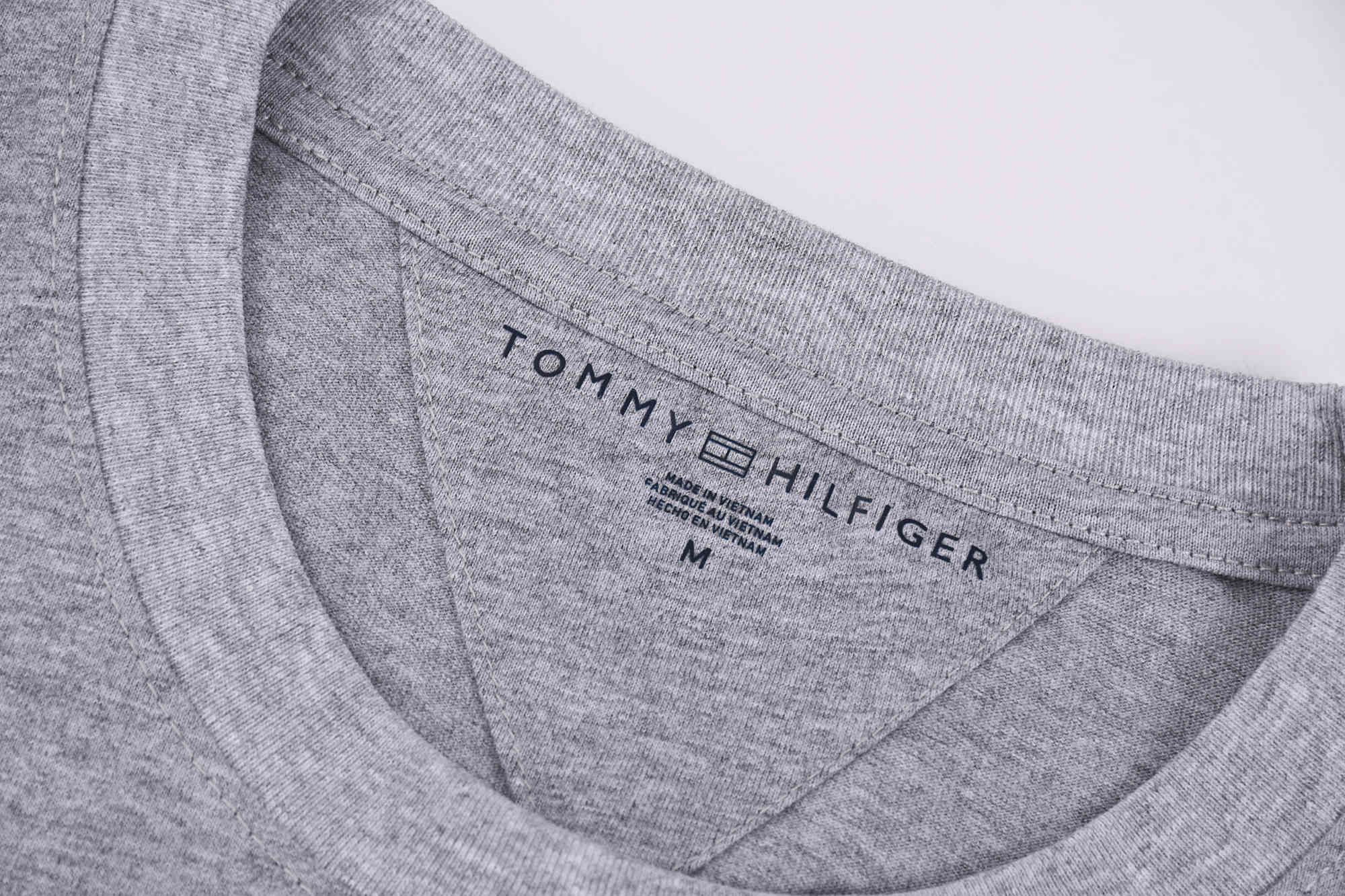 24.56$    TOMMY   AFF-4539-M gallery