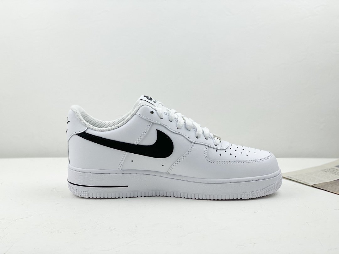 24.99$ NIKE code 349-6031-R gallery