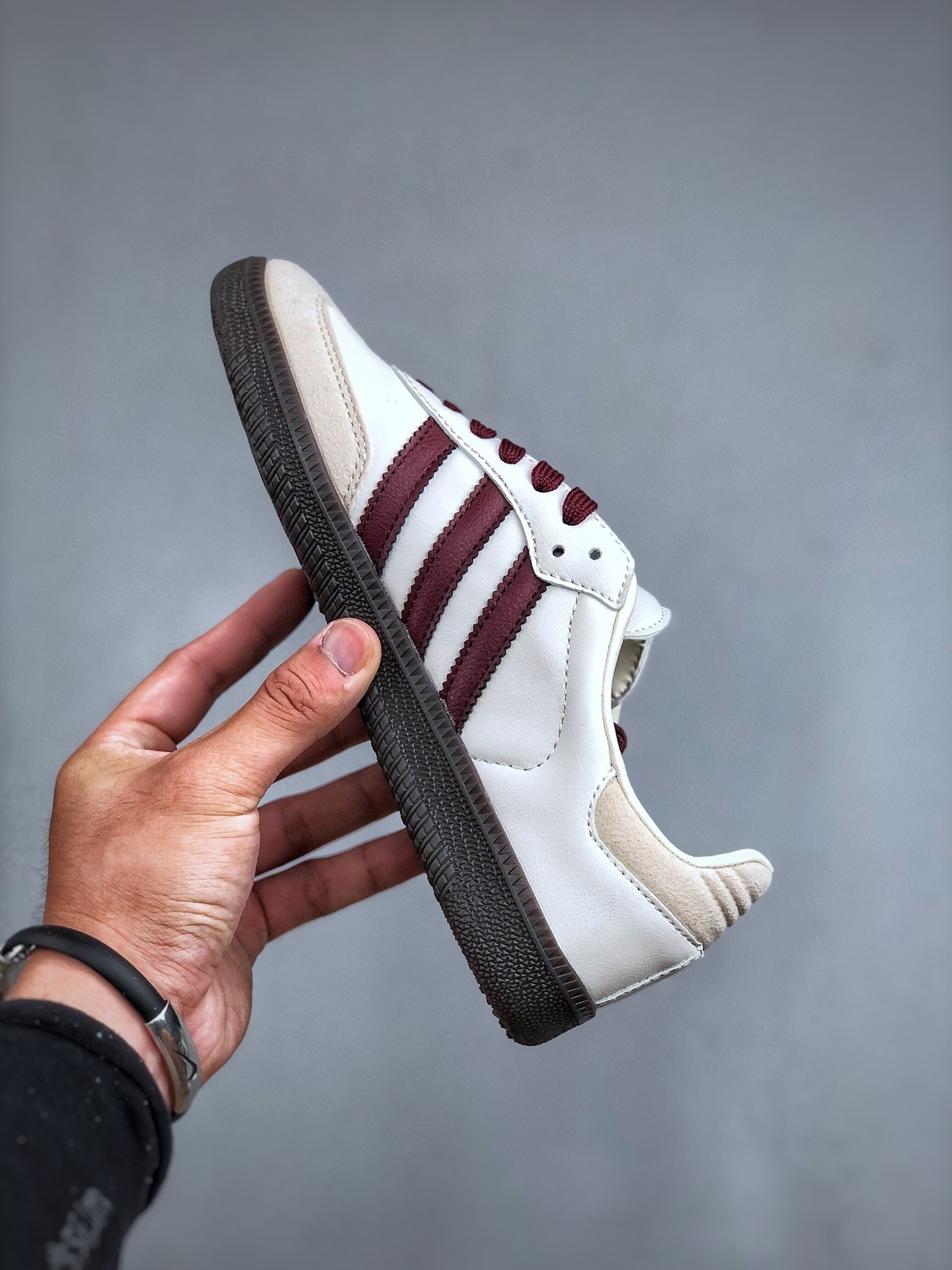 25079-Adidas-445 gallery