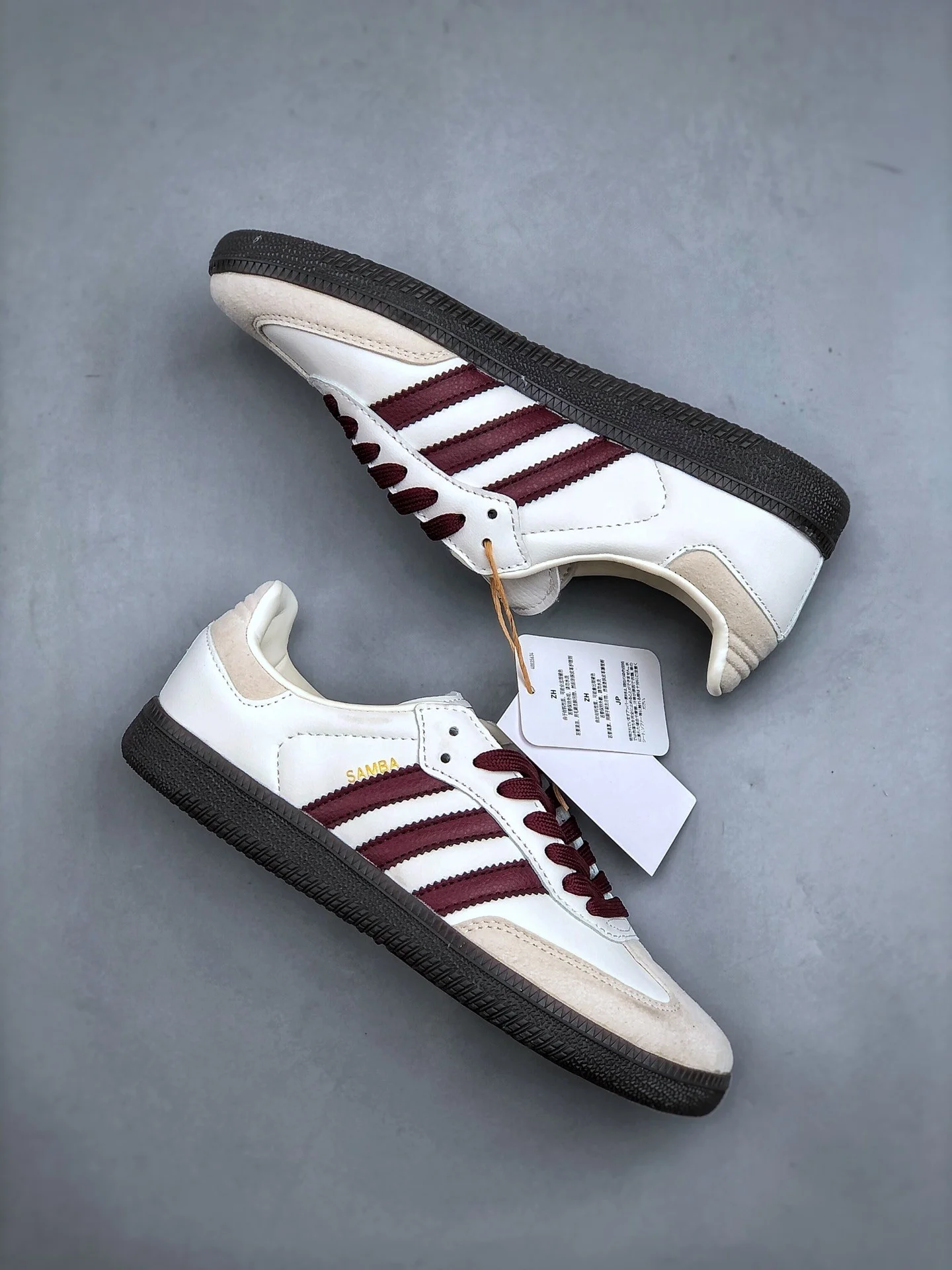 25079-Adidas-445 gallery