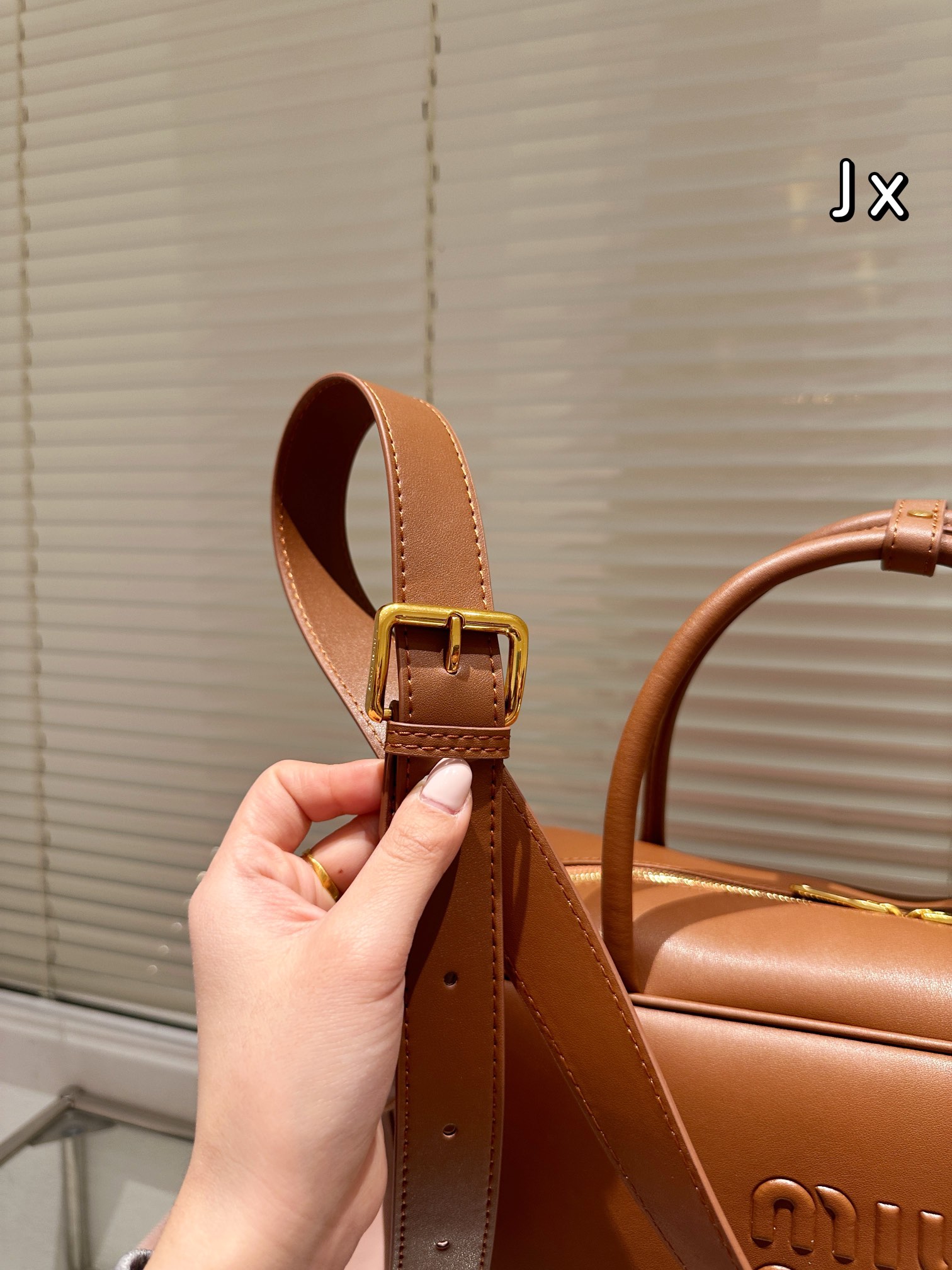 25278-MIUMIU-$83 gallery