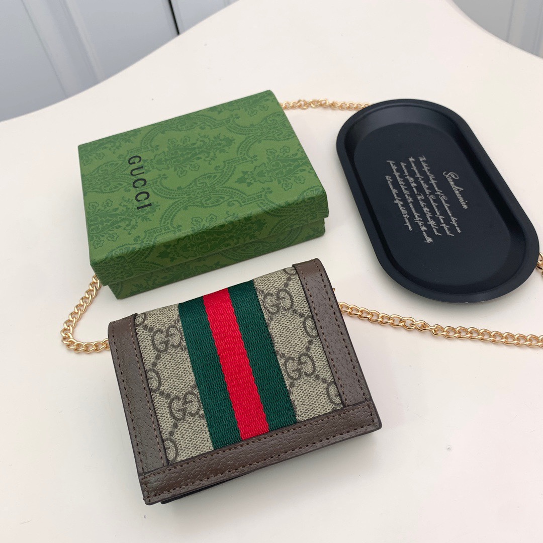 25279-Gucci-$45 gallery