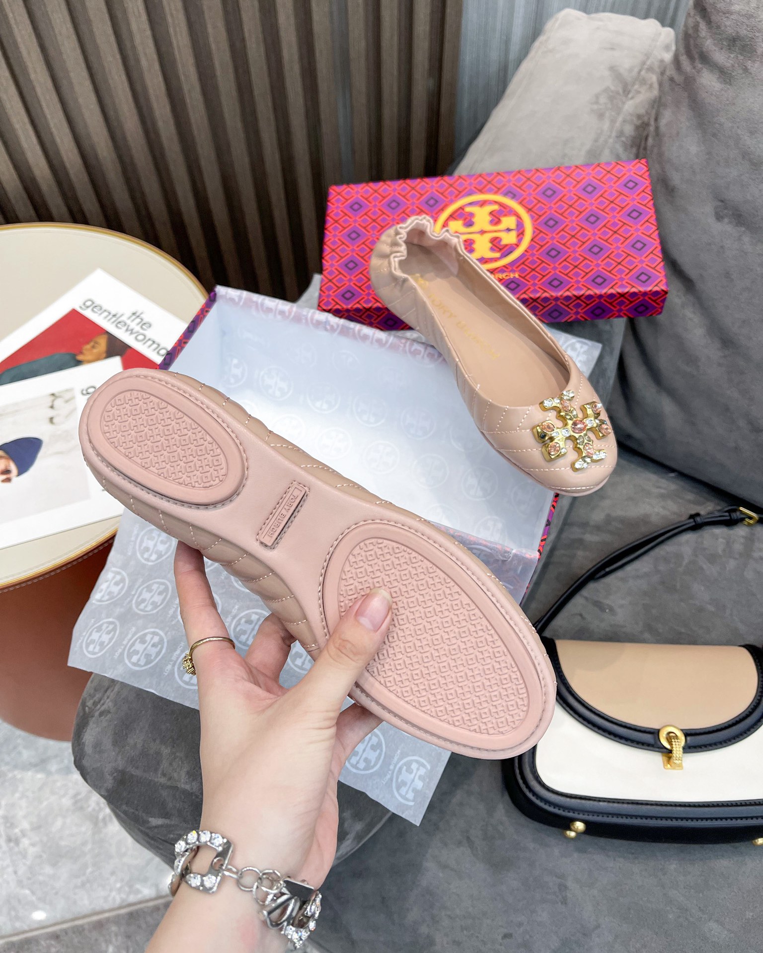 25564-Tory Burch-668 gallery