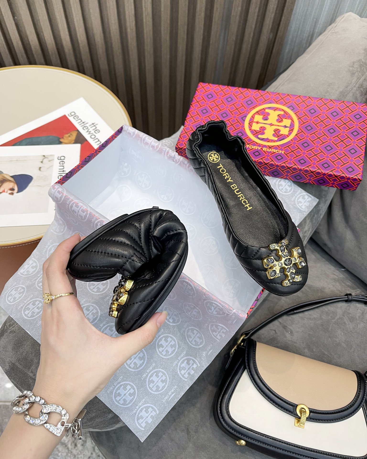 25564-Tory Burch-668 gallery