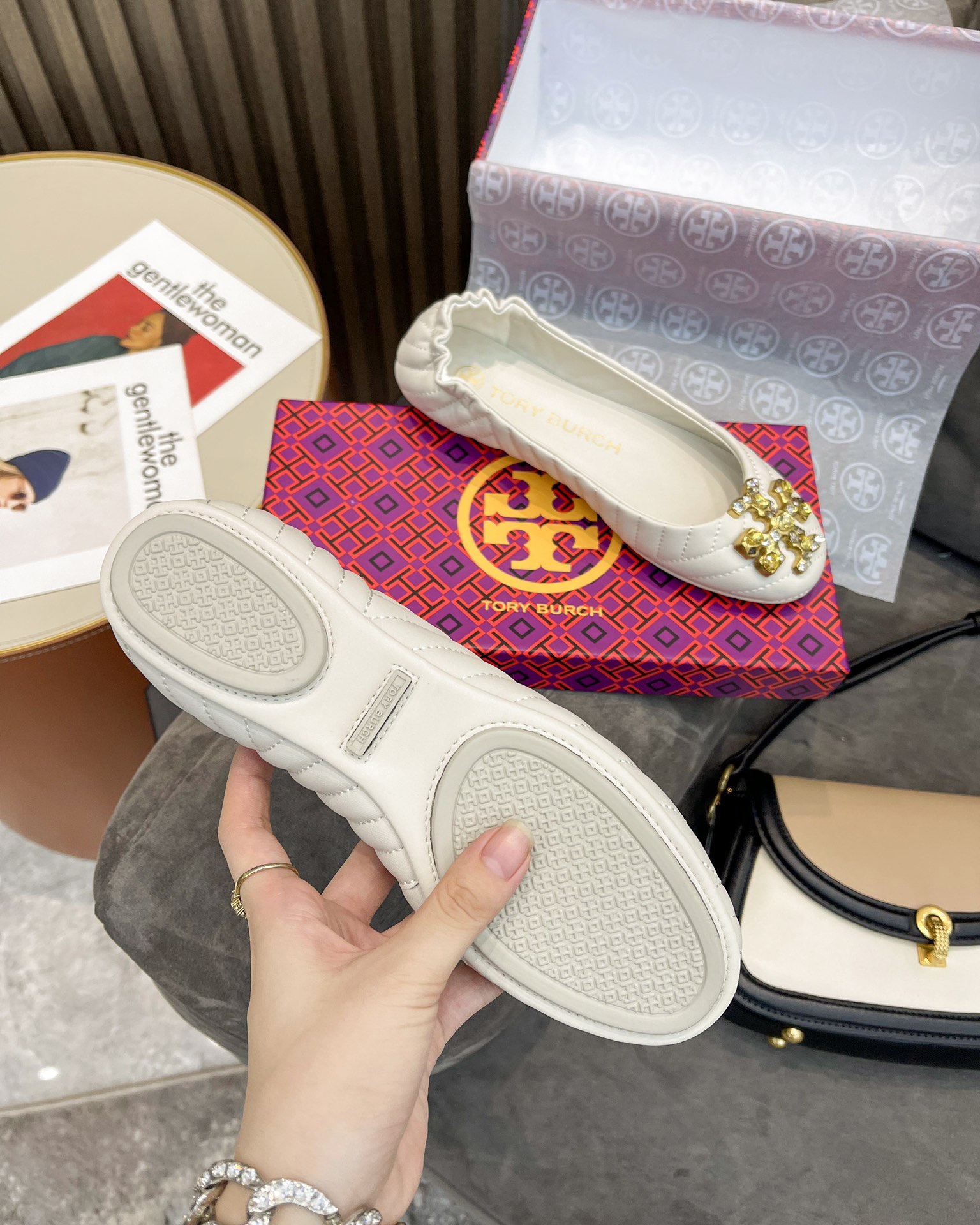 25564-Tory Burch-668 gallery