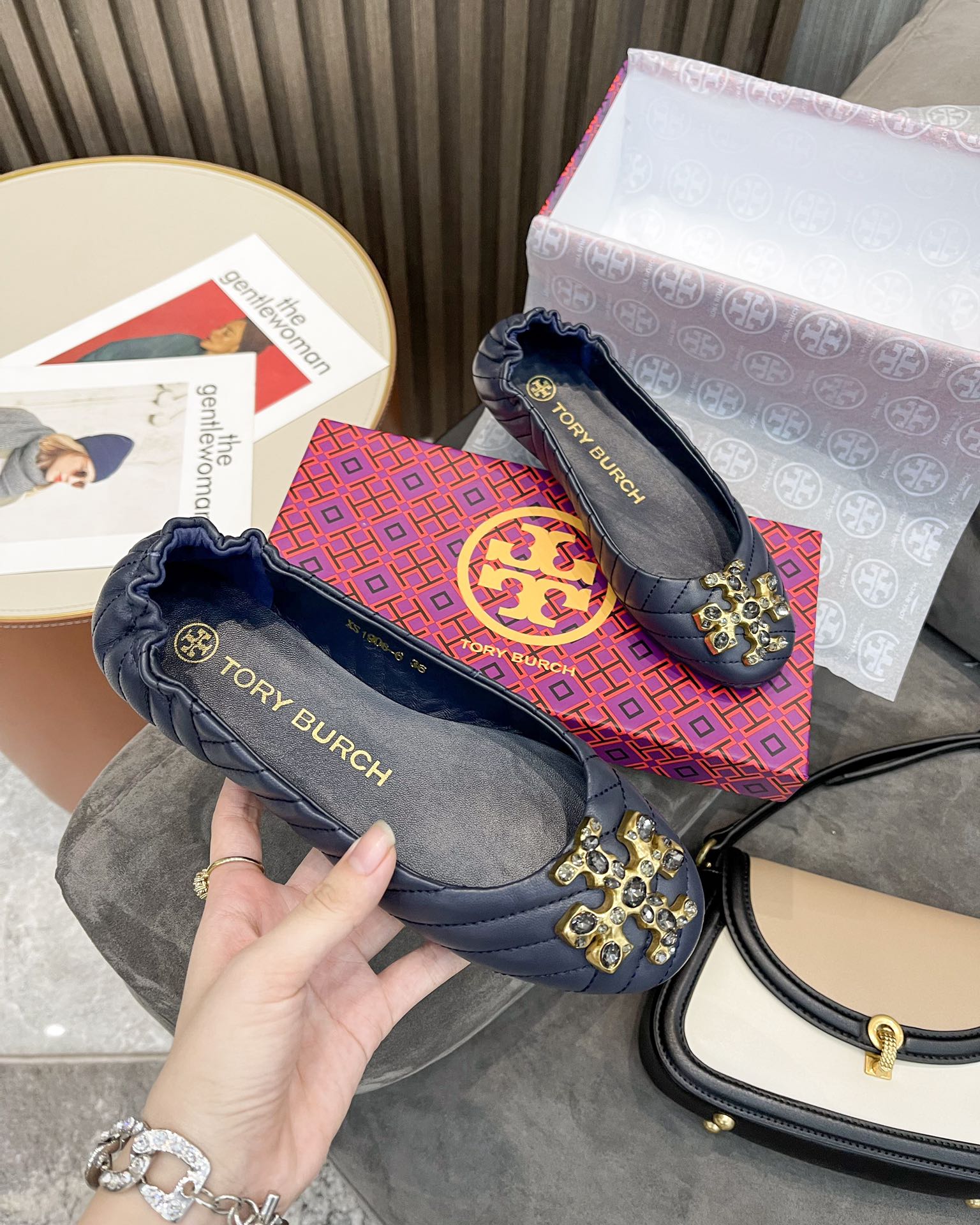 25564-Tory Burch-668 gallery