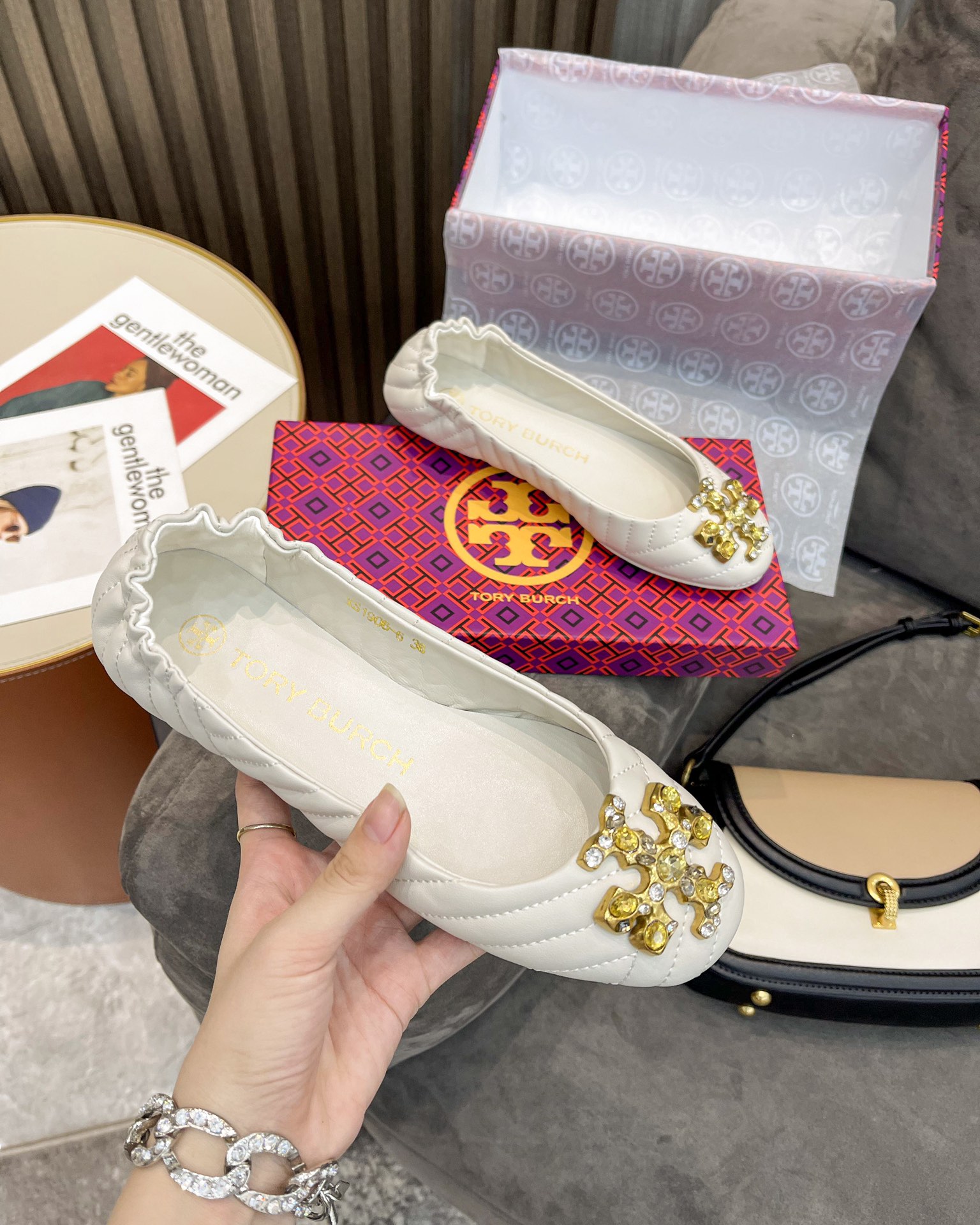 25564-Tory Burch-668 gallery