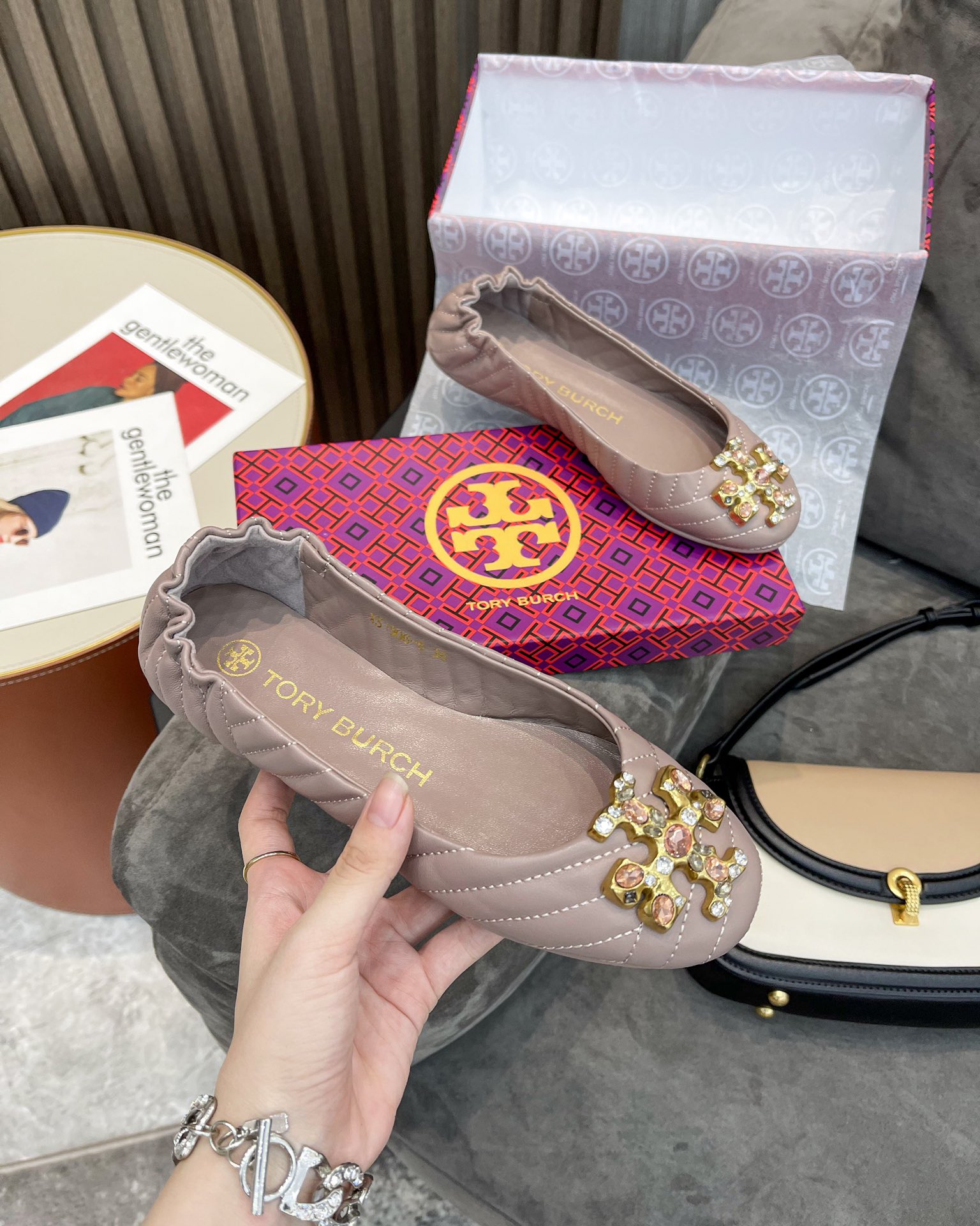 25564-Tory Burch-668 gallery