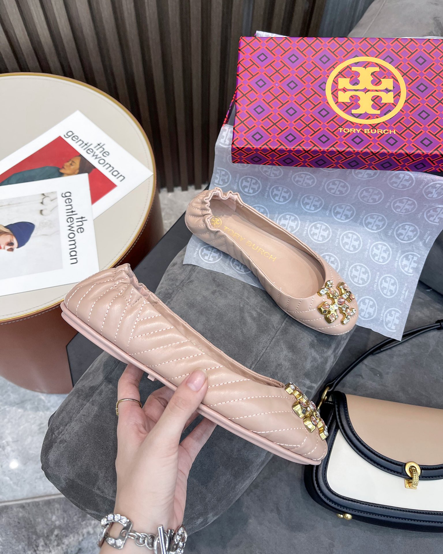 25564-Tory Burch-668 gallery