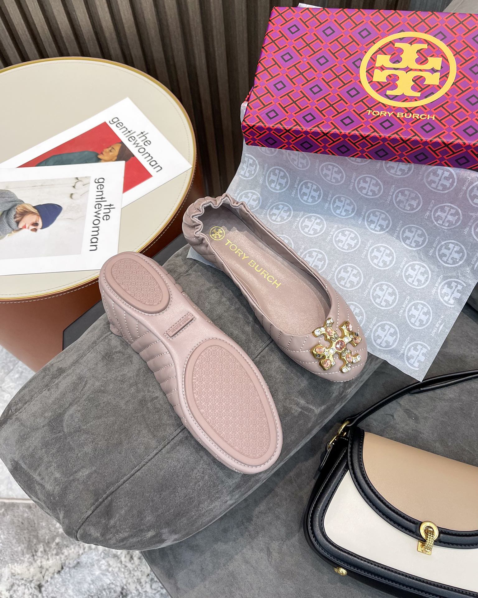 25564-Tory Burch-668 gallery