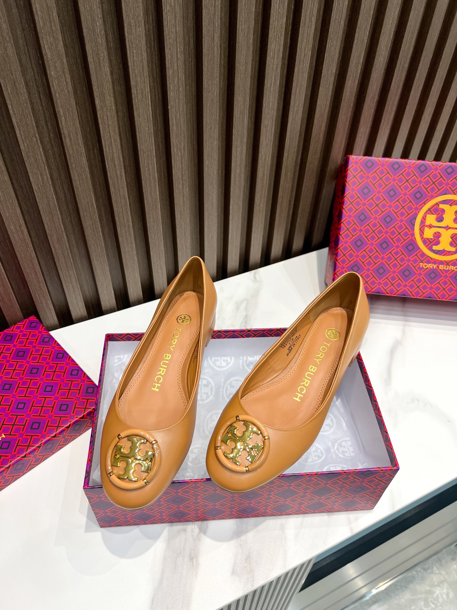 25565-Tory Burch-668 gallery