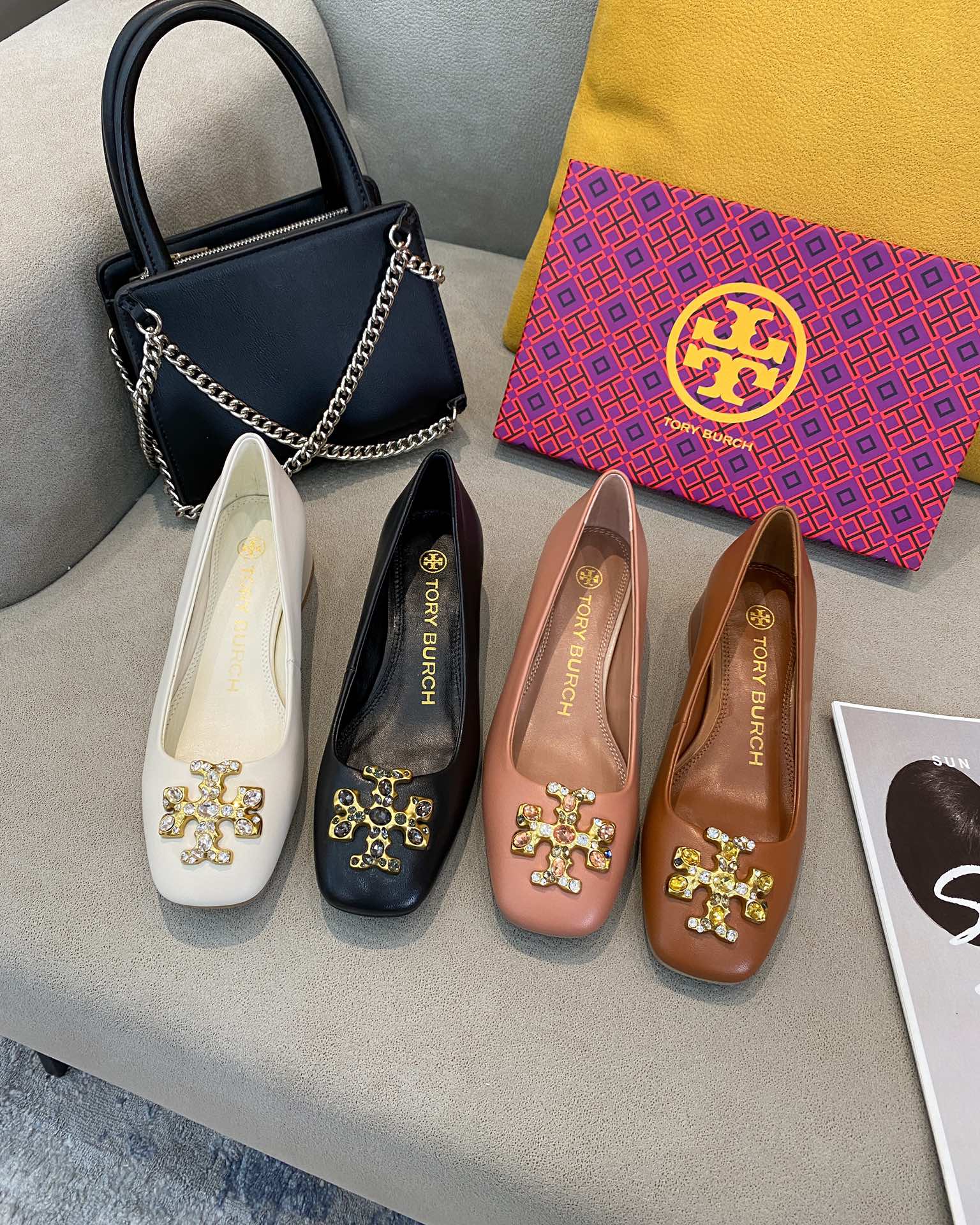 25566-Tory Burch-668 gallery