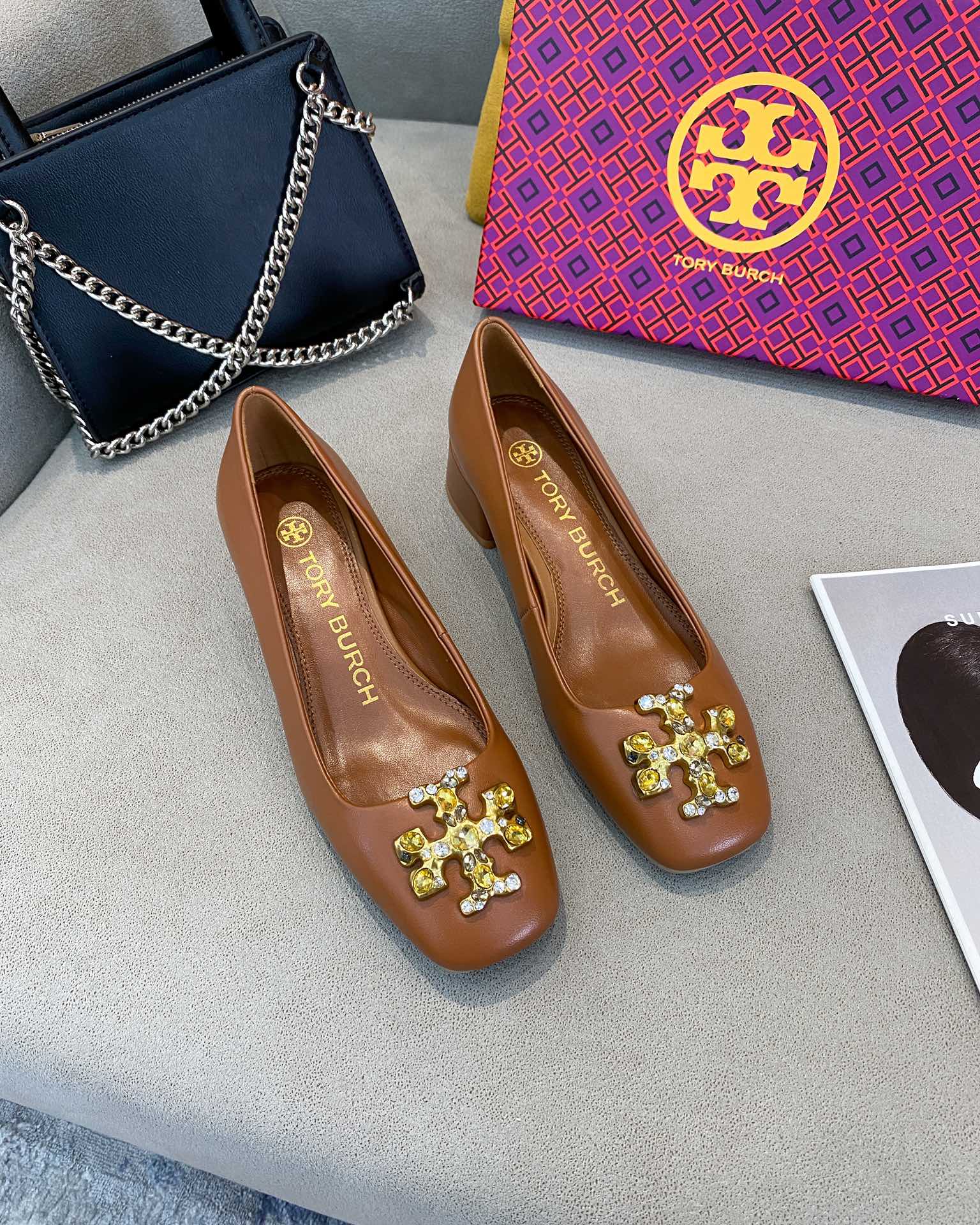 25566-Tory Burch-668 gallery