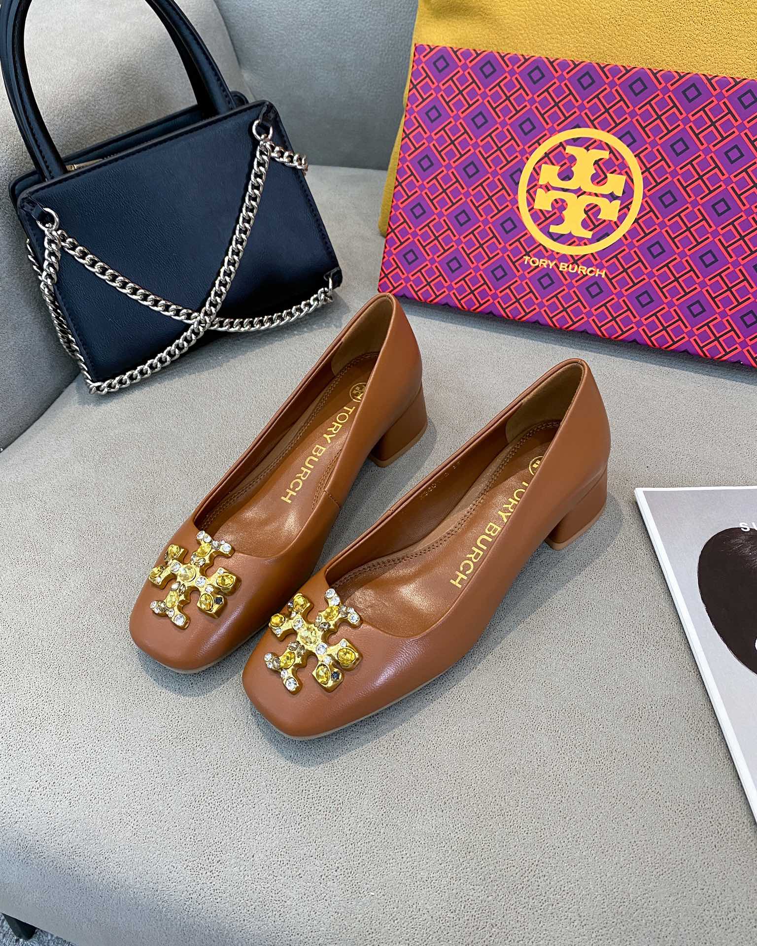 25566-Tory Burch-668 gallery