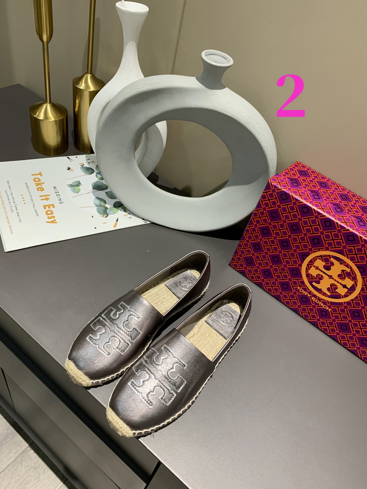 25567-Tory Burch-668 gallery