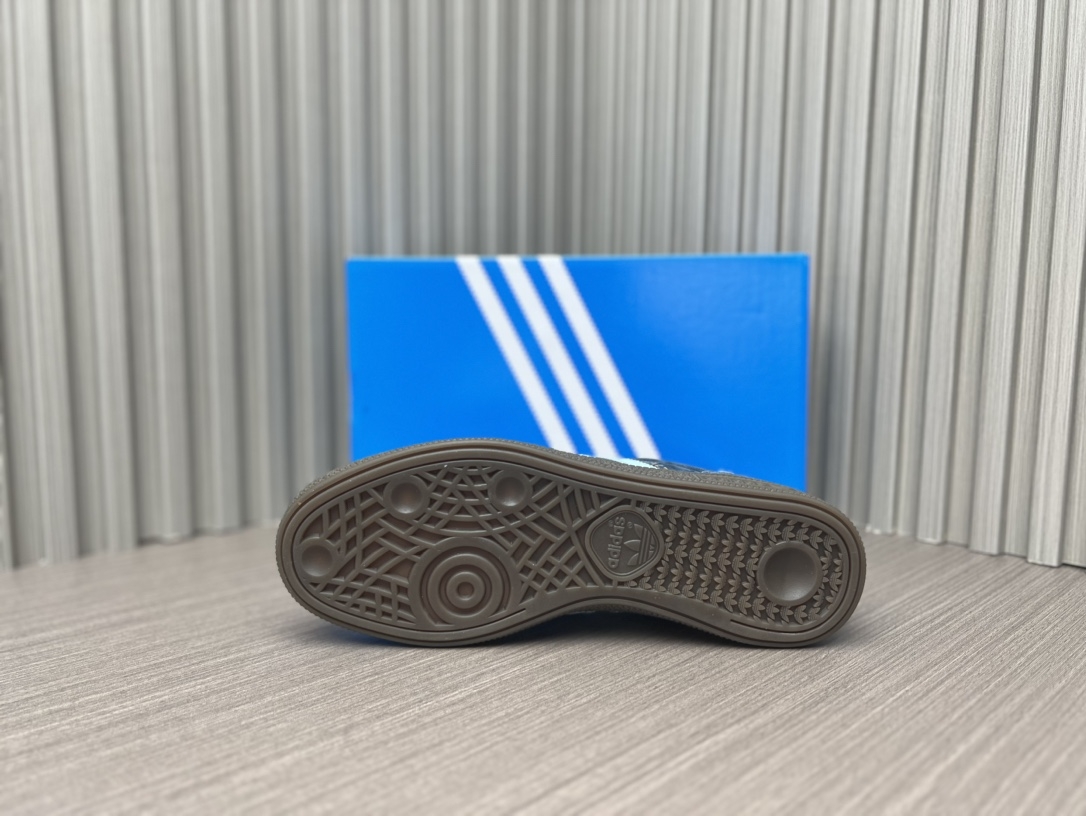 25593-Adidas-420 gallery