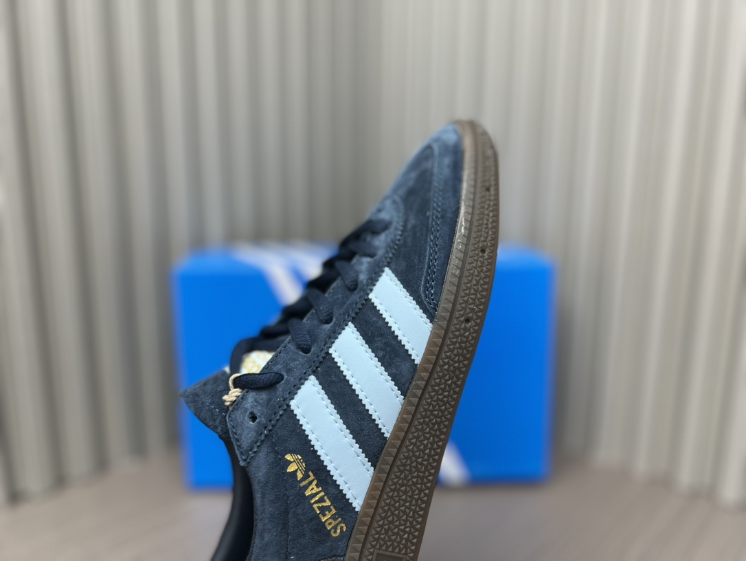 25593-Adidas-420 gallery