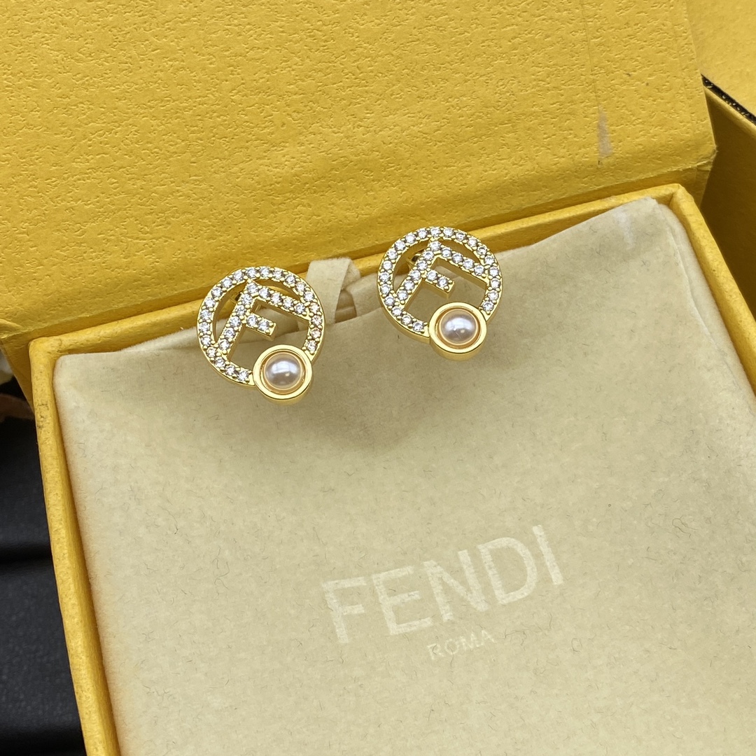 25602-FENDI-220 gallery