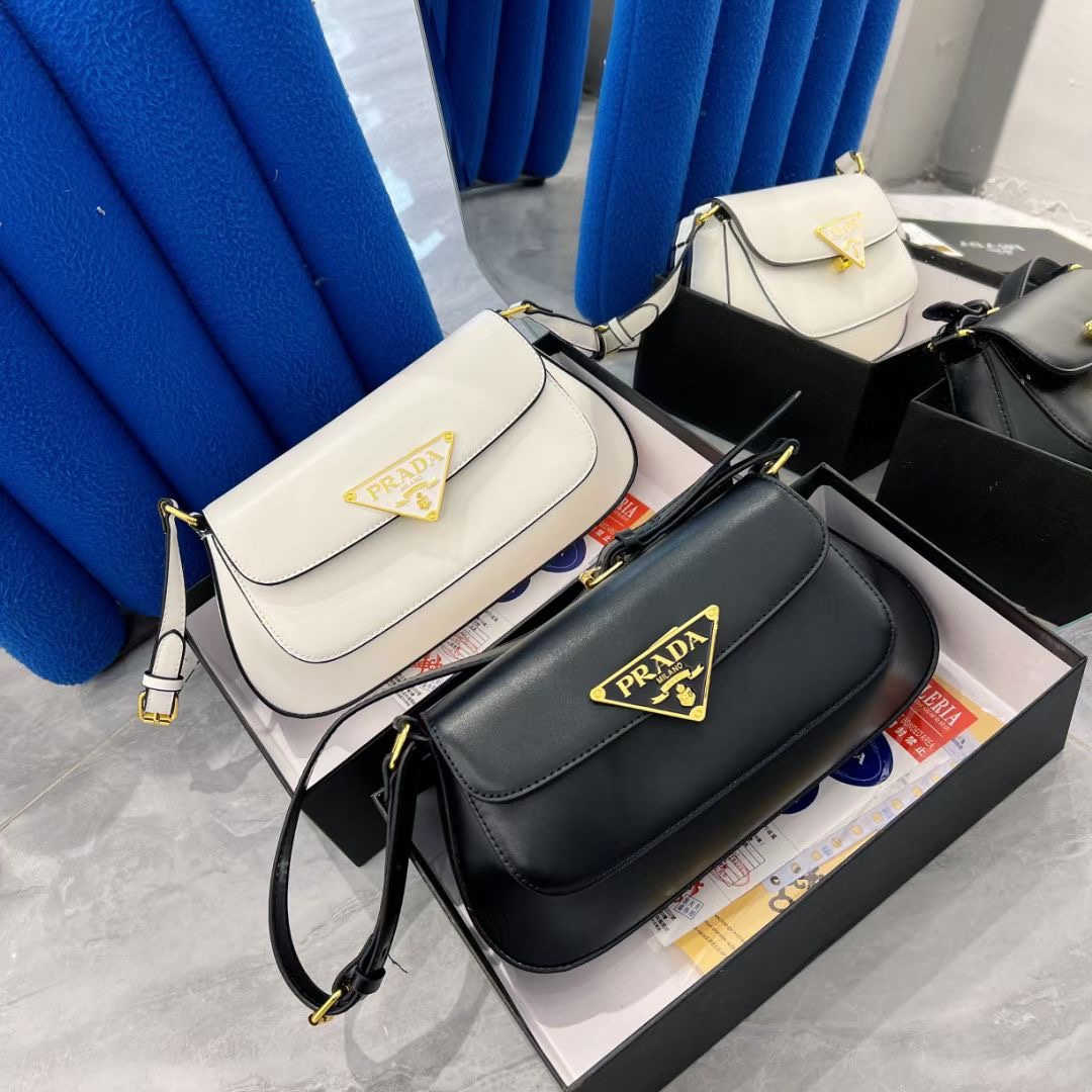 26.53$  PRADA  301-4313-M gallery