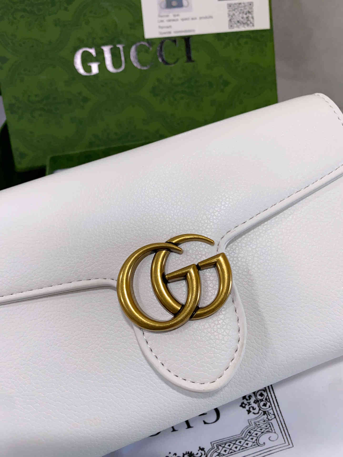 26.77$  GUCCI 301-4371-M gallery