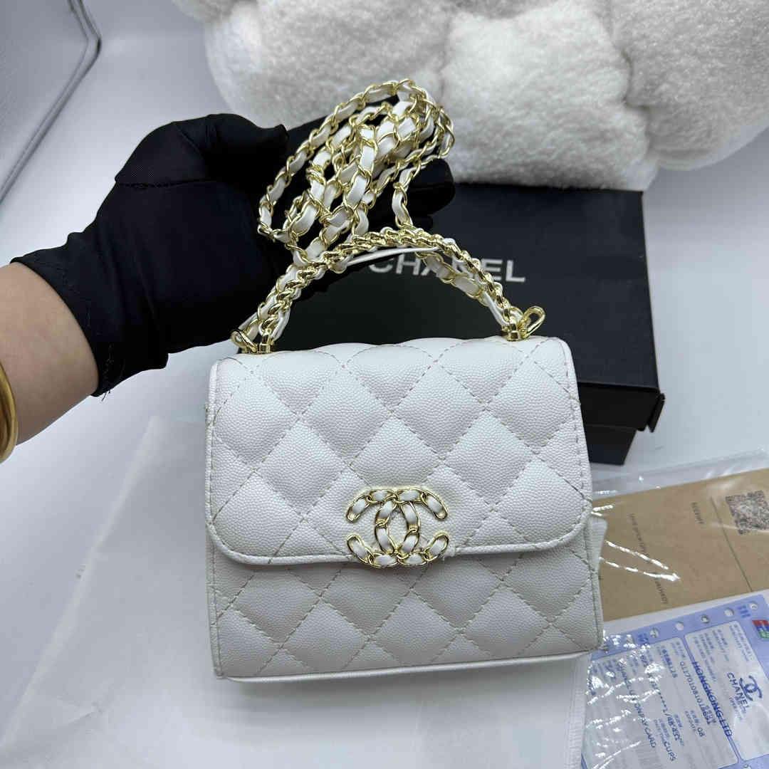 26.99$    CHANEL   301-4353-M gallery