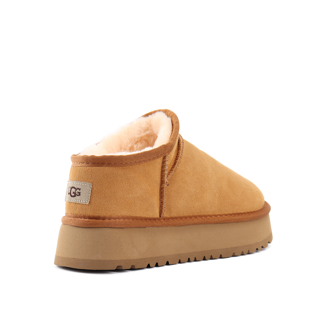 279-8689-T  38.77$ UGG gallery