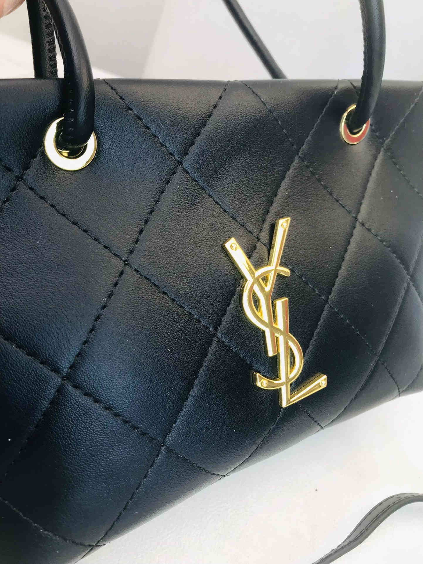 27.1$    YSL   301-4443-M gallery