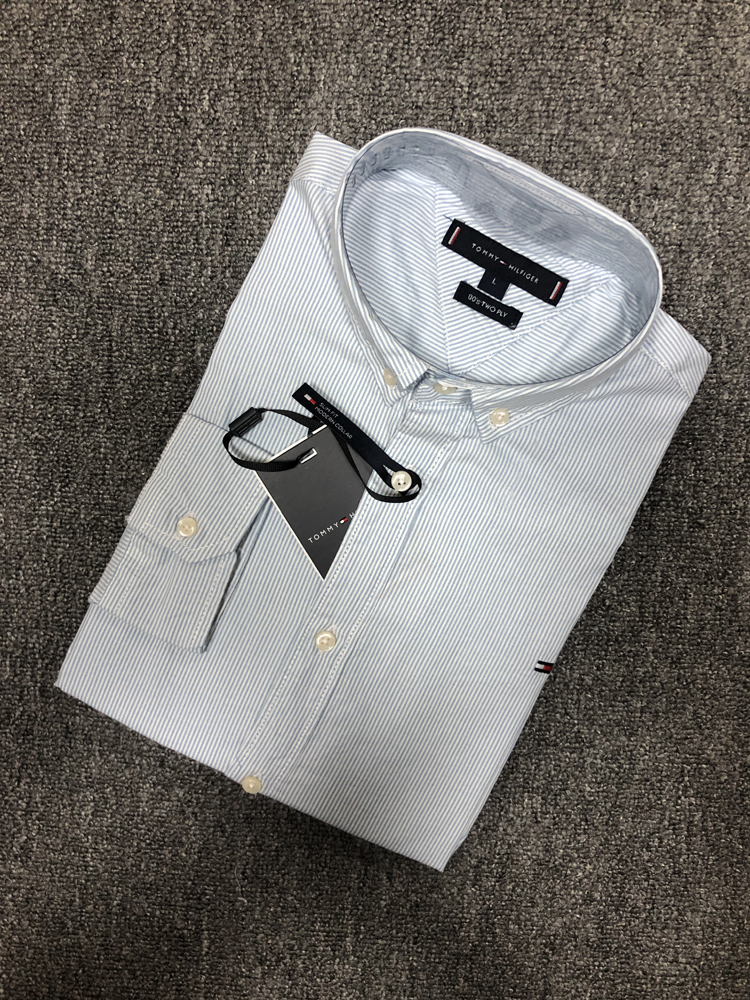 27.69$Tommy  CODE 268-5521-R gallery