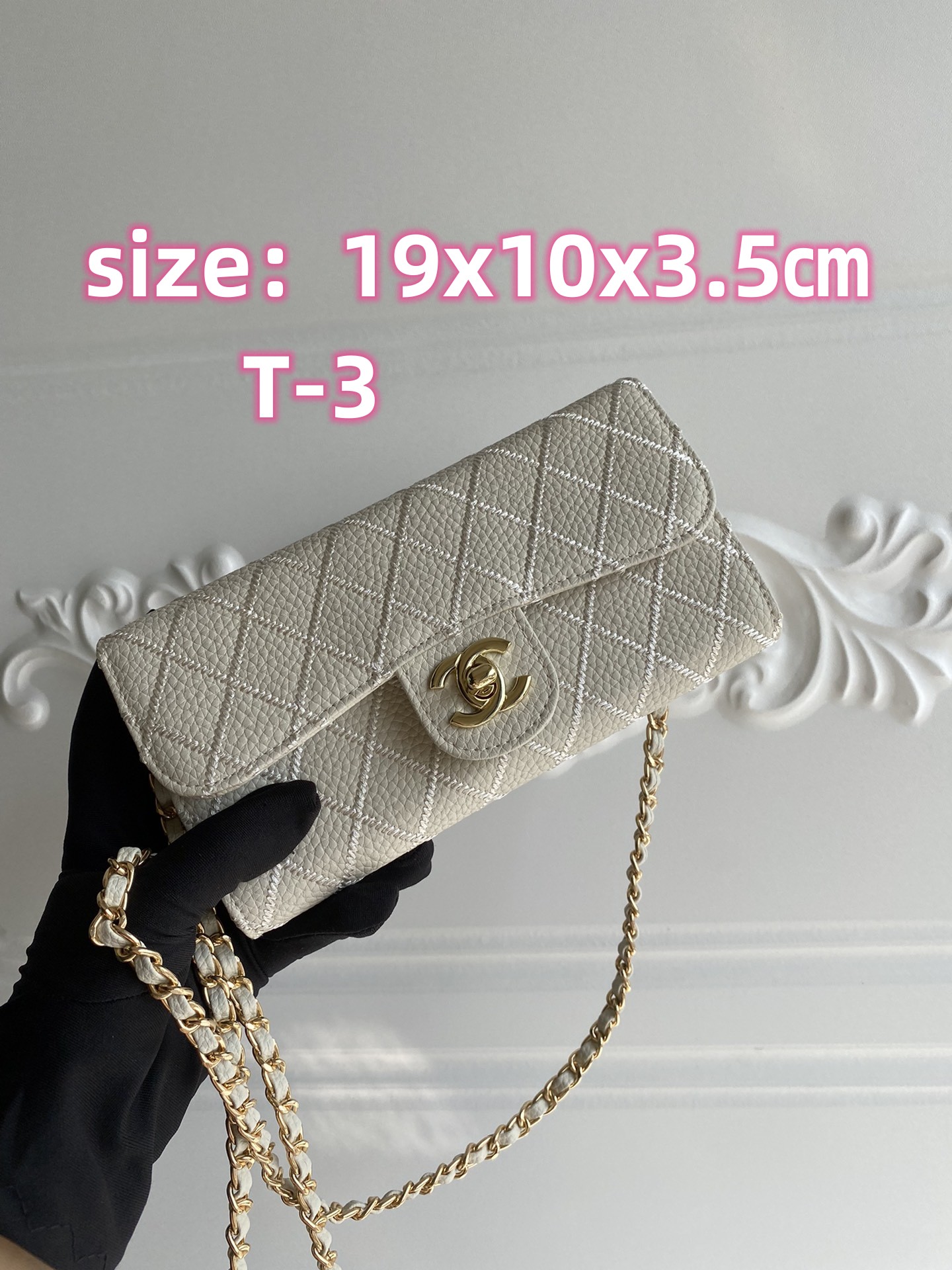 285-6359-R  Chanel  46.22$ gallery