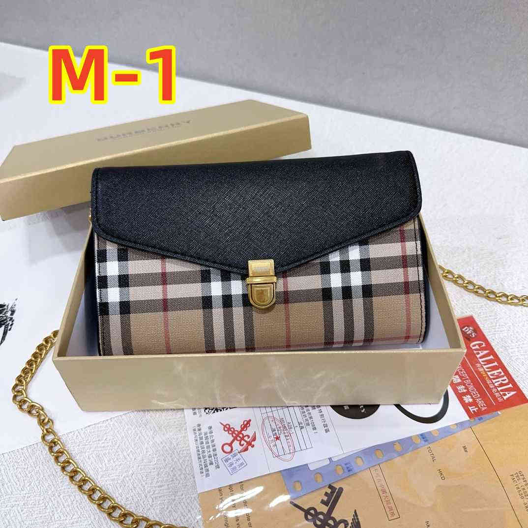 28.75$   BURBERRY  301-4531-M gallery