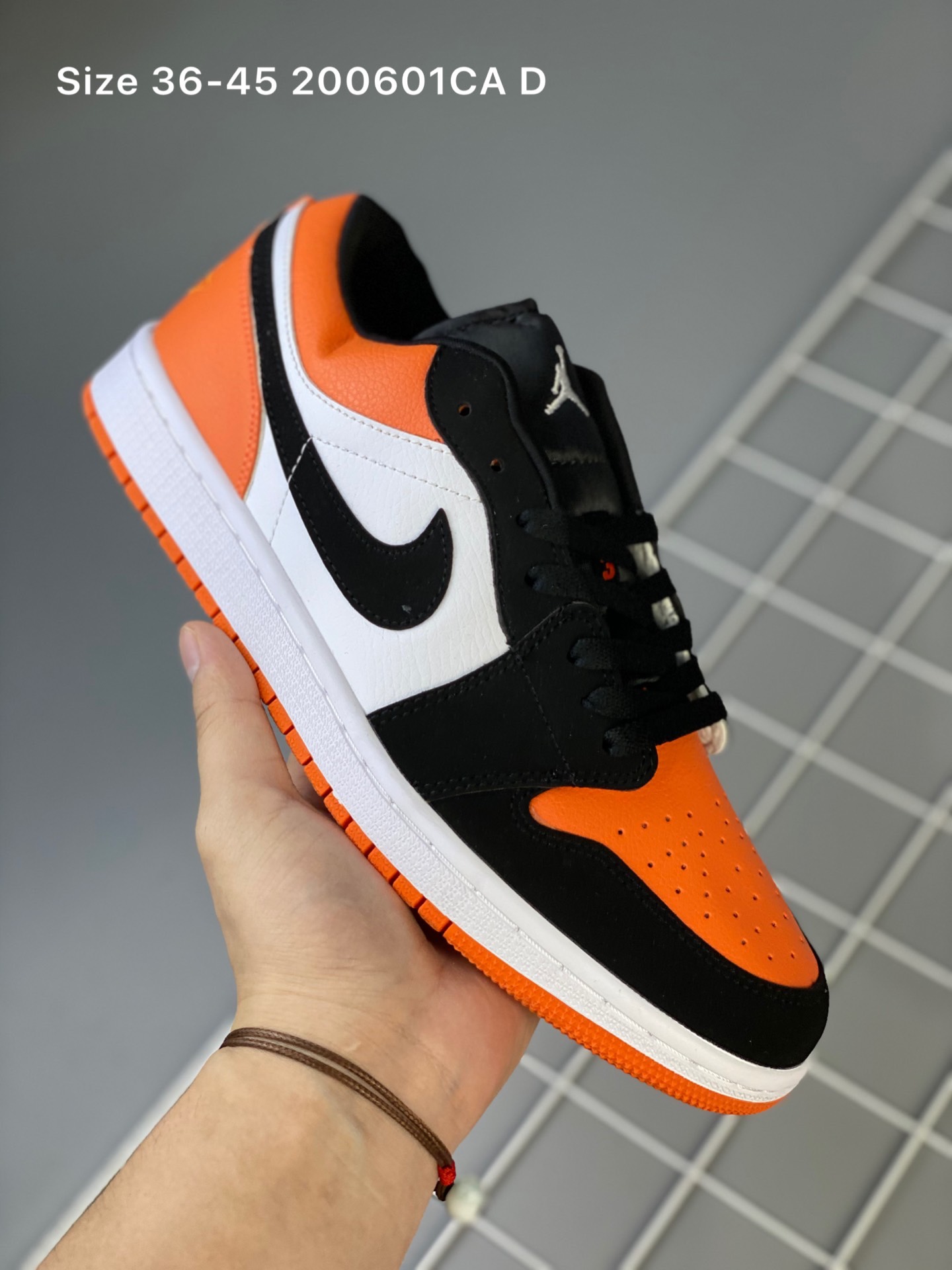 28.99$ Nike  CODE shu-5481-R gallery