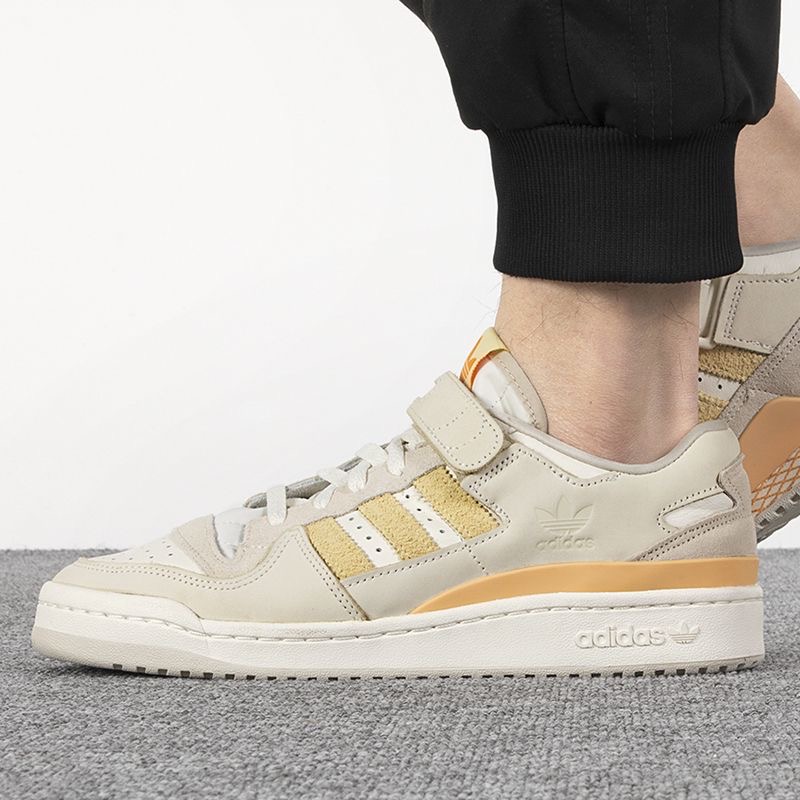 290💰 41$  ADIDAS TOP   4219-M gallery