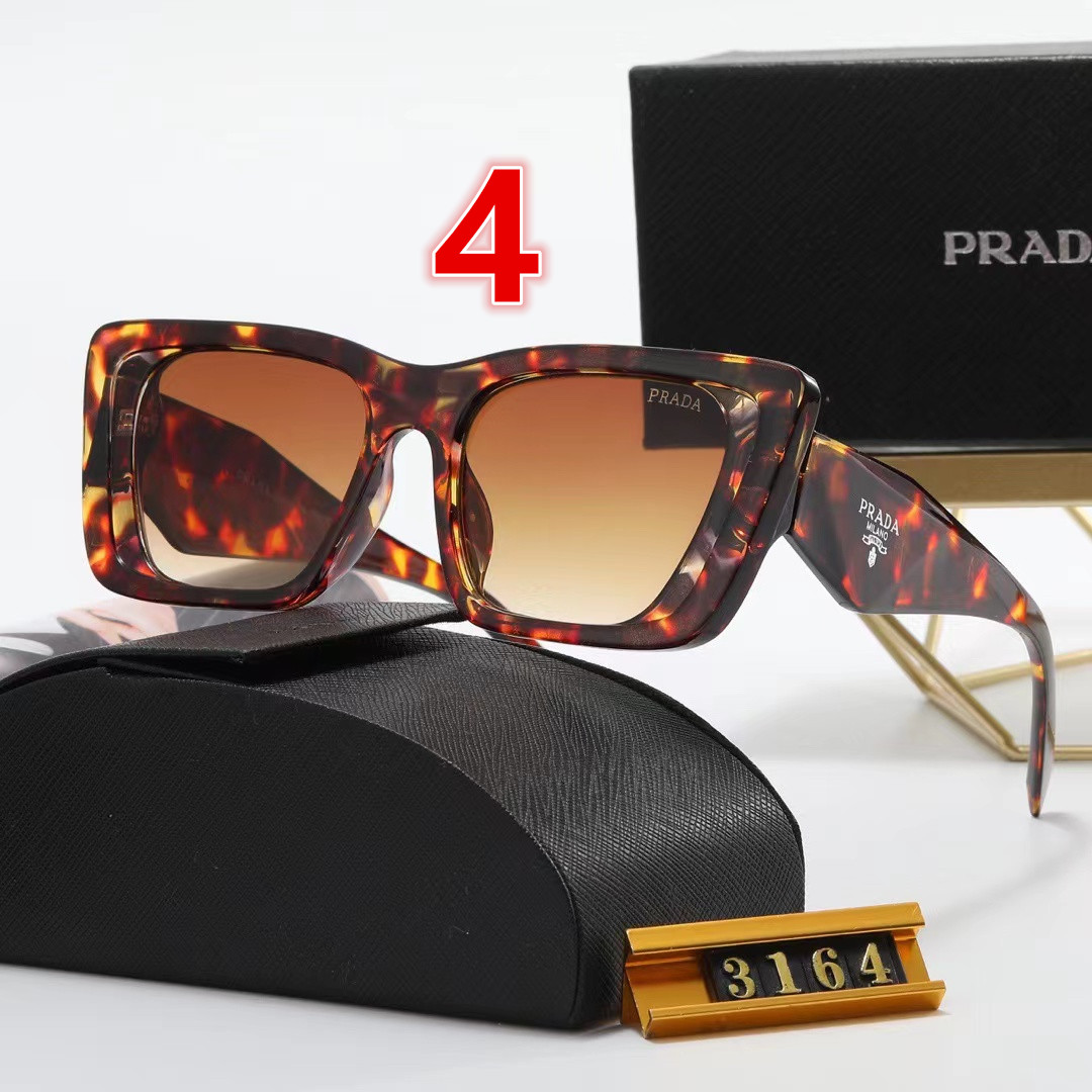 314-8739-T  20.69$Prada gallery