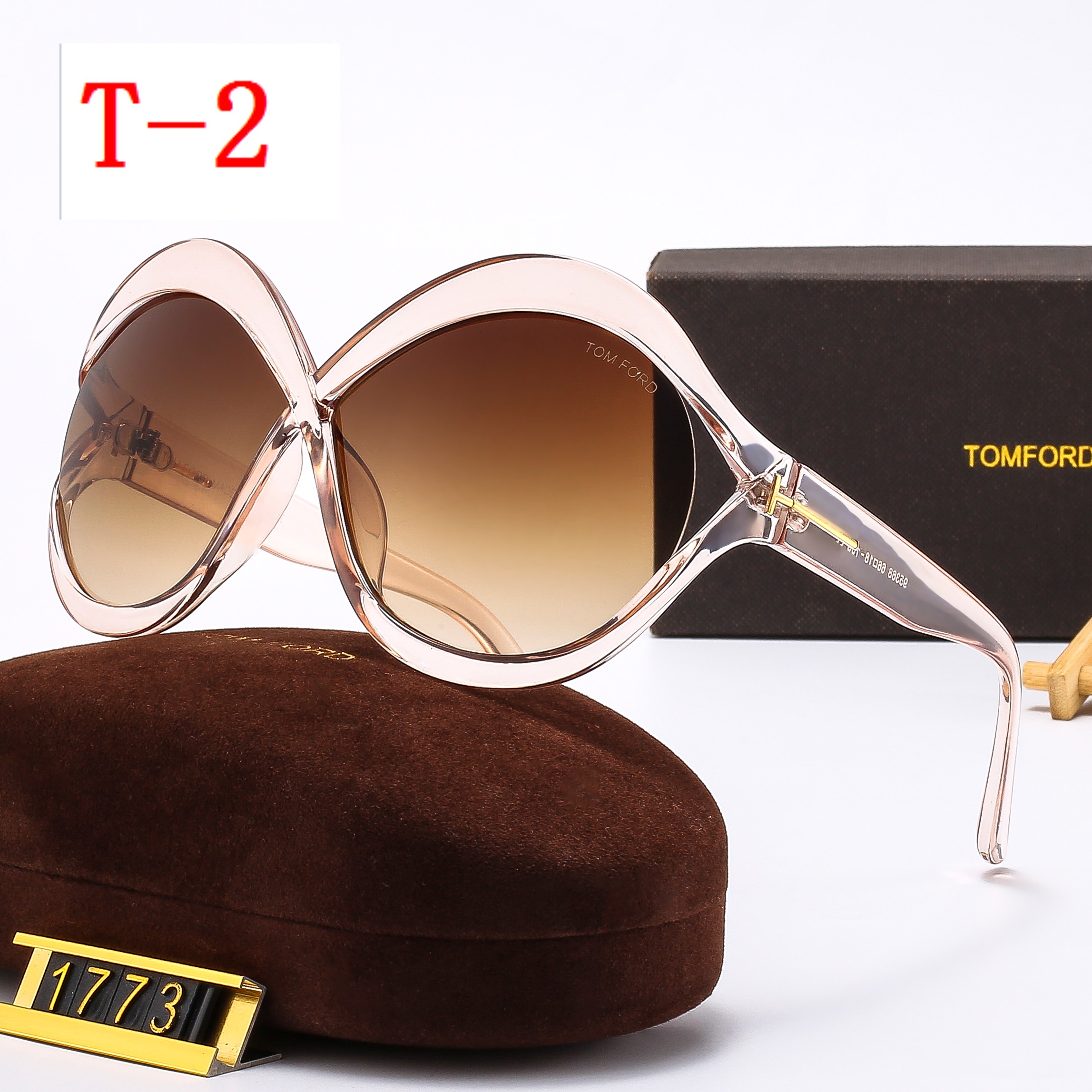 314-9131-T     20.89$ TOM FORD gallery