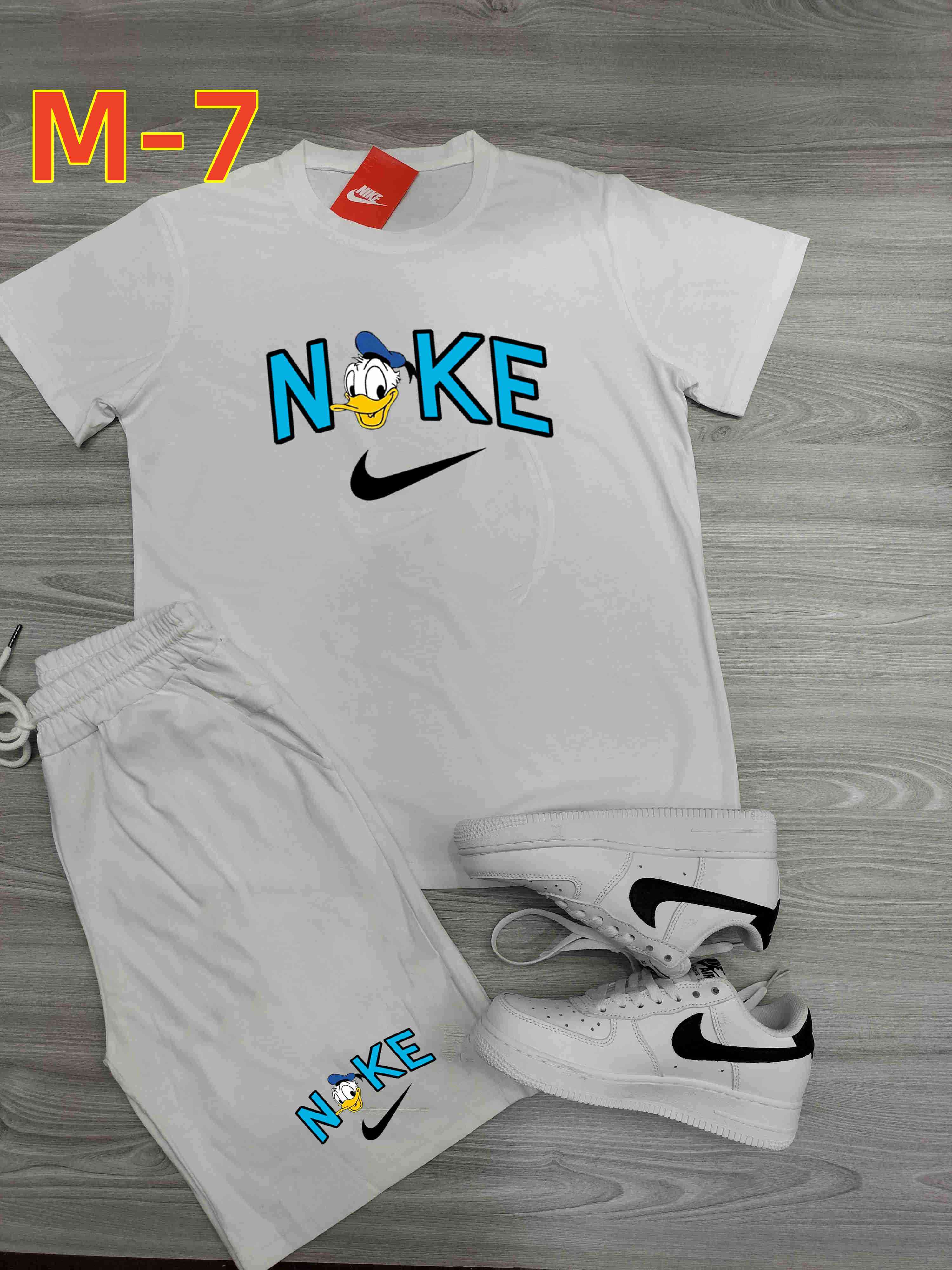 33.84$   NIKE    206-4495-M gallery