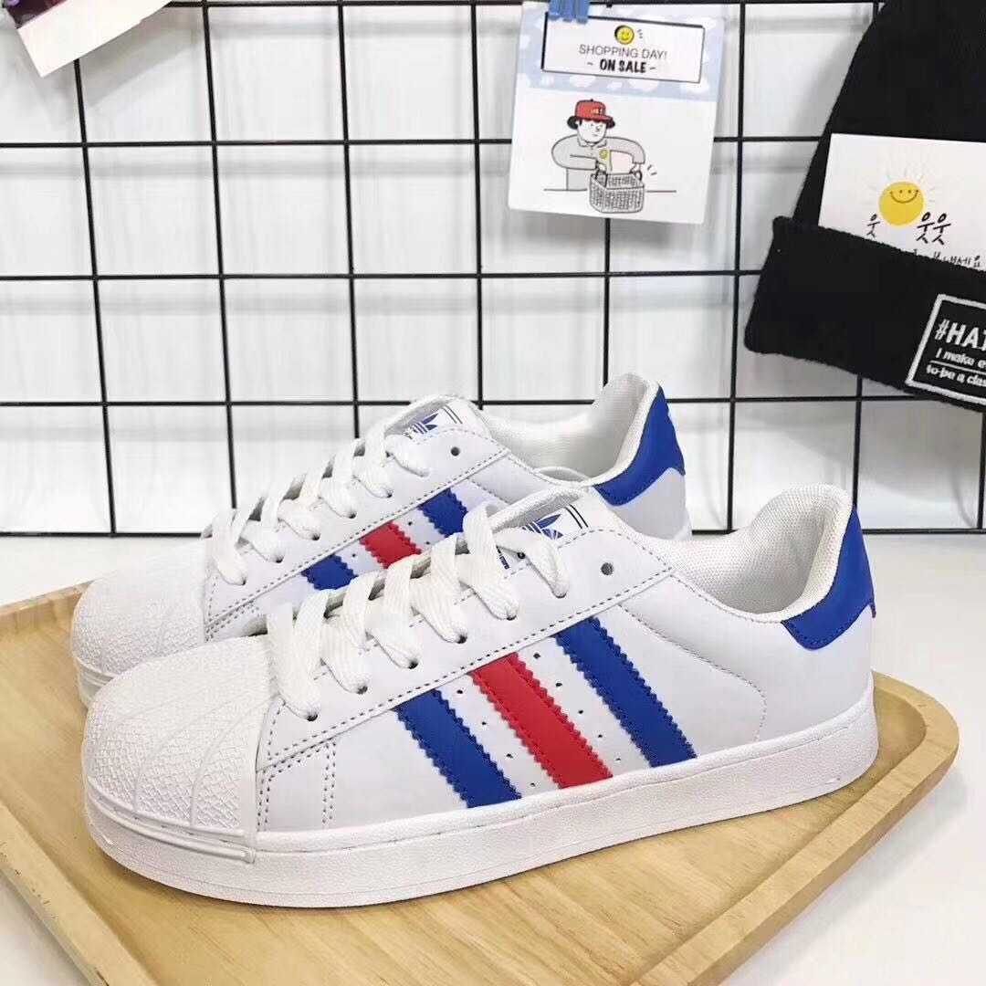 3412-  Adidas 26.71$  CODE 274-3412-D gallery