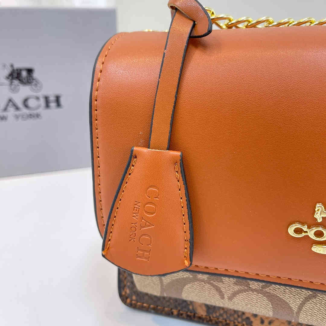 34.17$ COACH  301-4415-M gallery