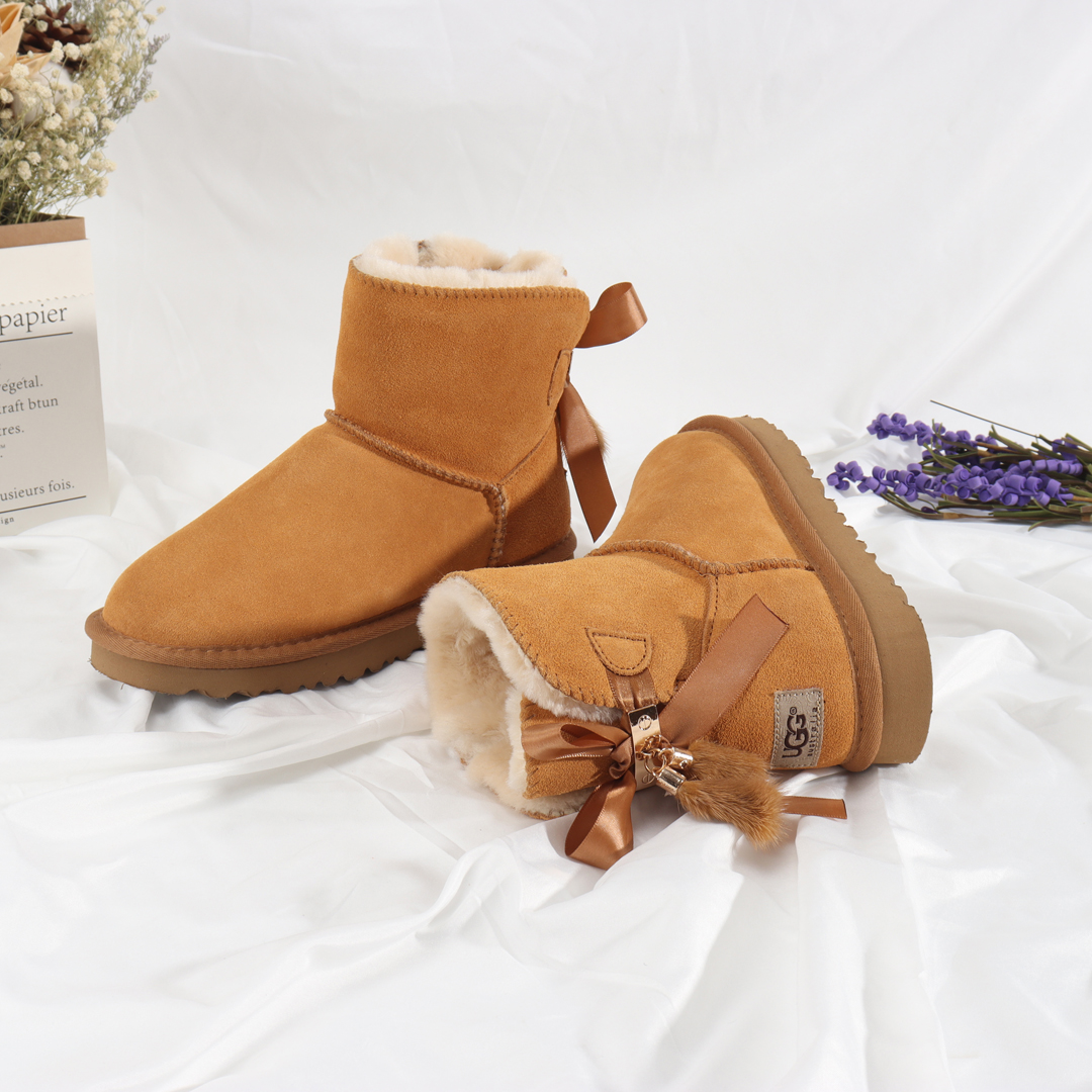 3546- UGG 43.63$ 编号279-568 gallery