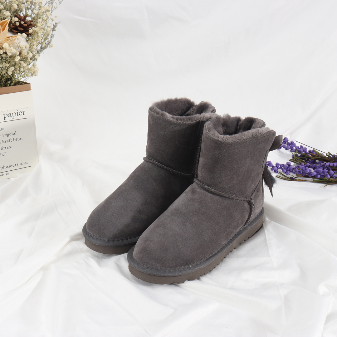 3546- UGG 43.63$ 编号279-568 gallery