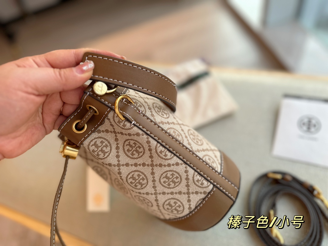 3551-Tory Burch-406 gallery