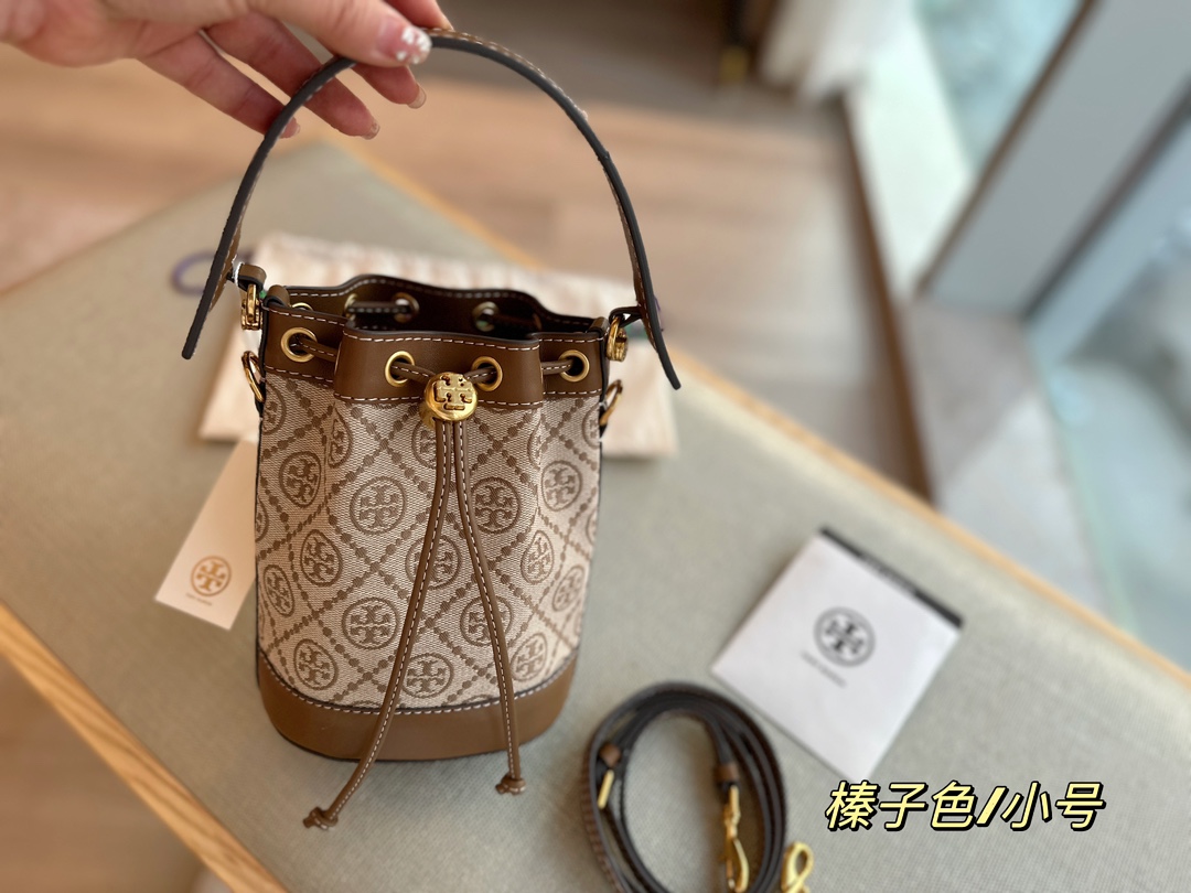 3551-Tory Burch-406 gallery