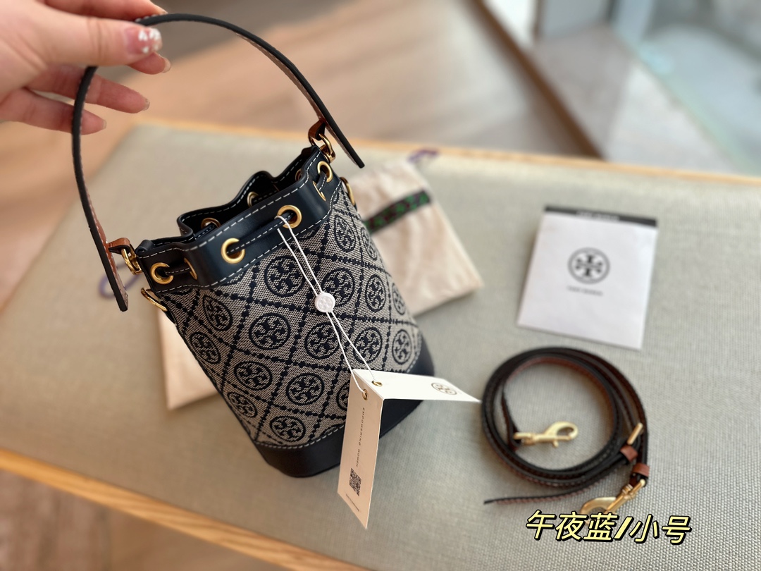 3551-Tory Burch-406 gallery