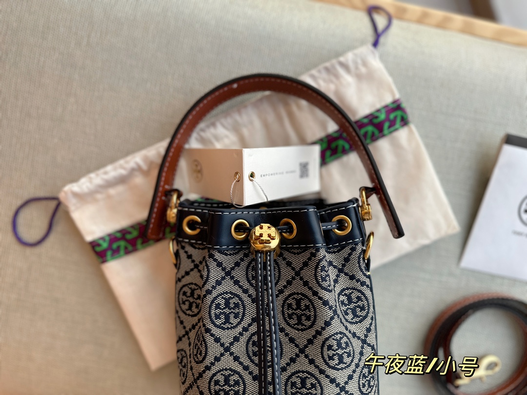 3551-Tory Burch-406 gallery