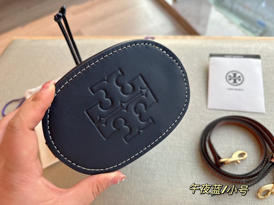 3551-Tory Burch-406 gallery