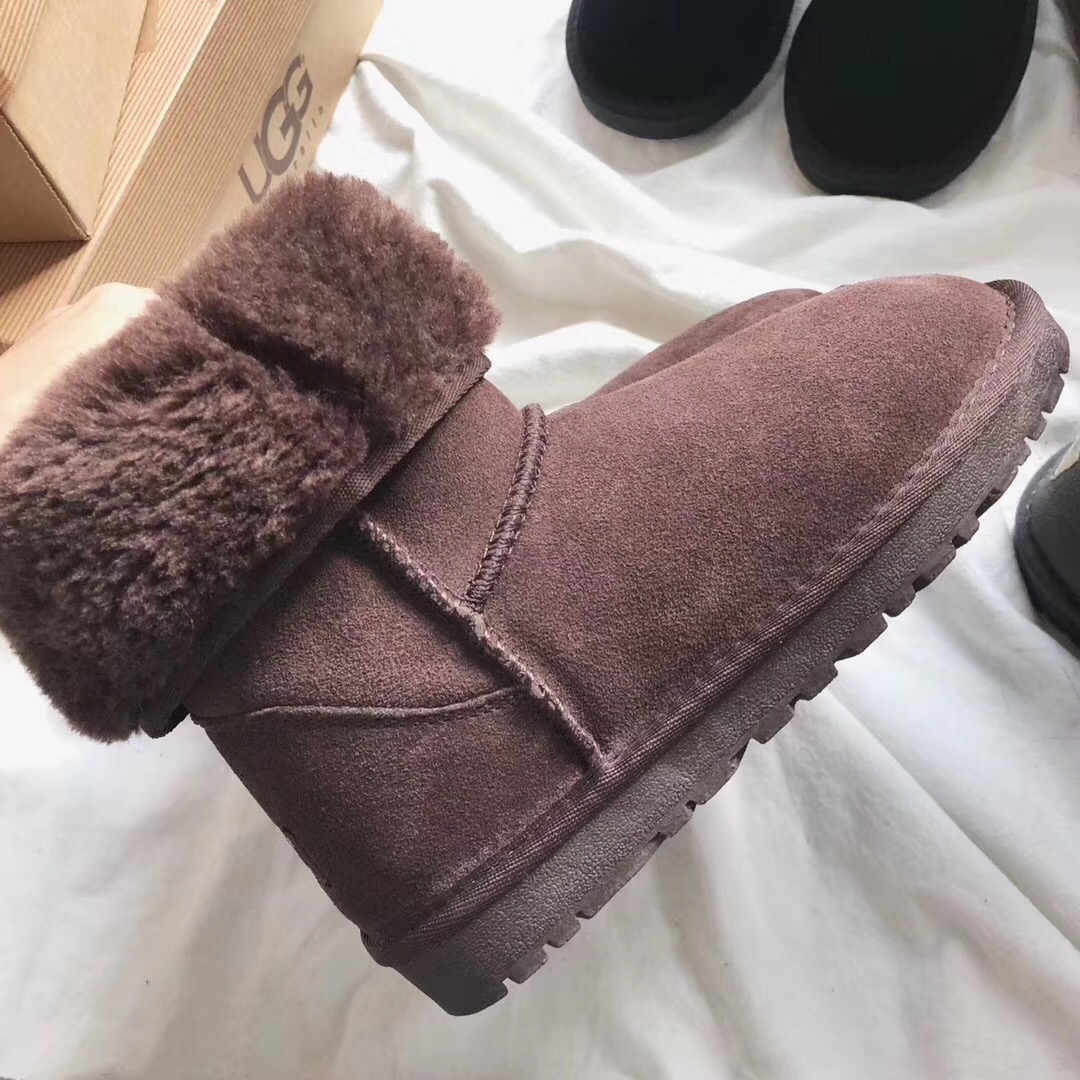 3552- UGG 37.84$ 编号279-527-D gallery