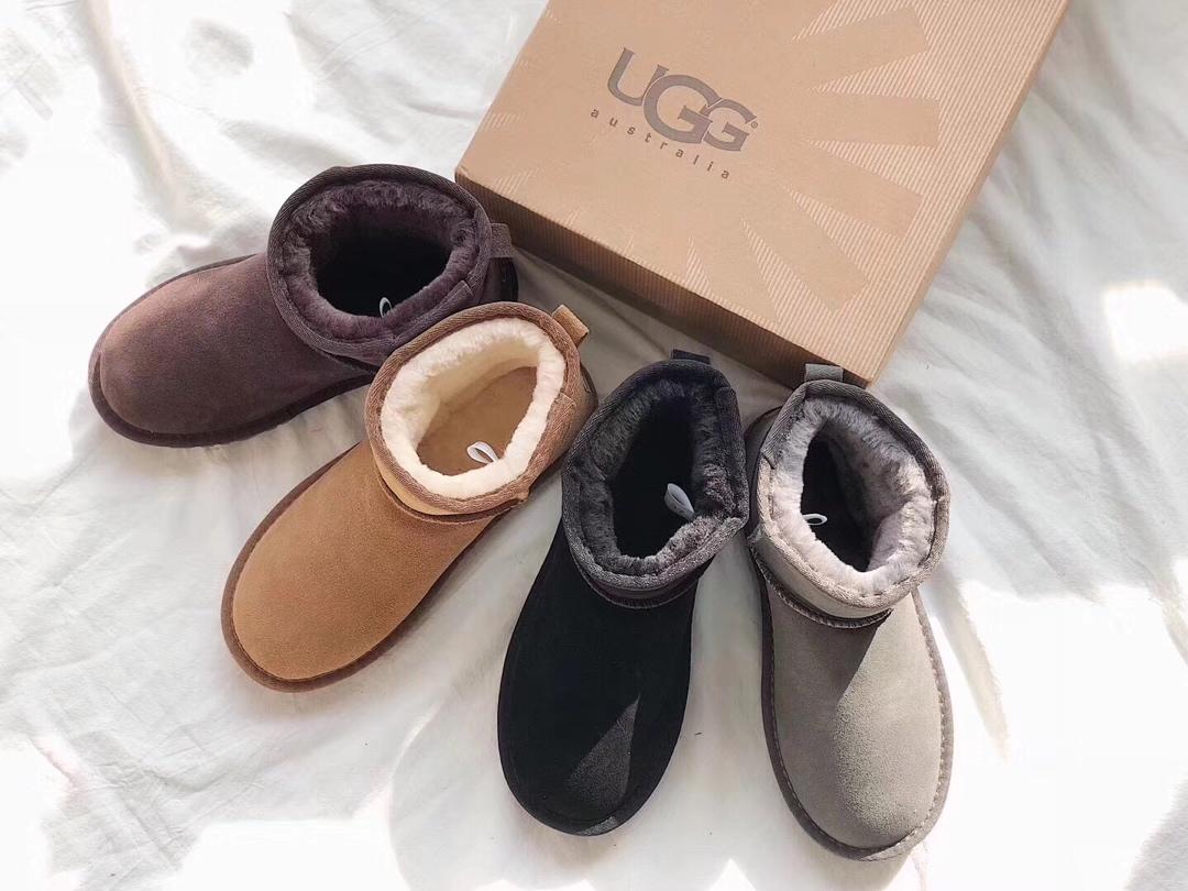 3553- UGG 36.19  CODE 279-526-D gallery