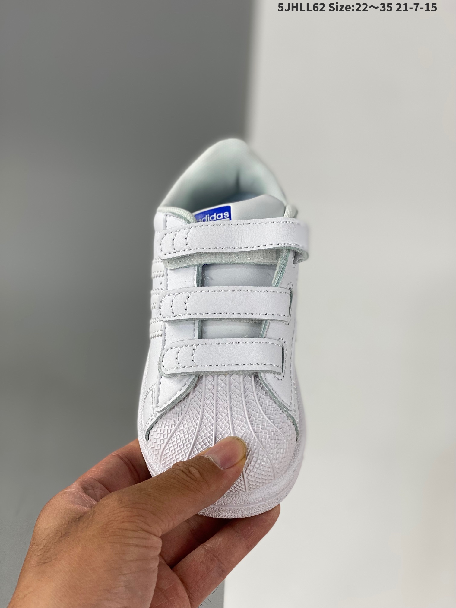 35.66$Adidas    10026-T gallery