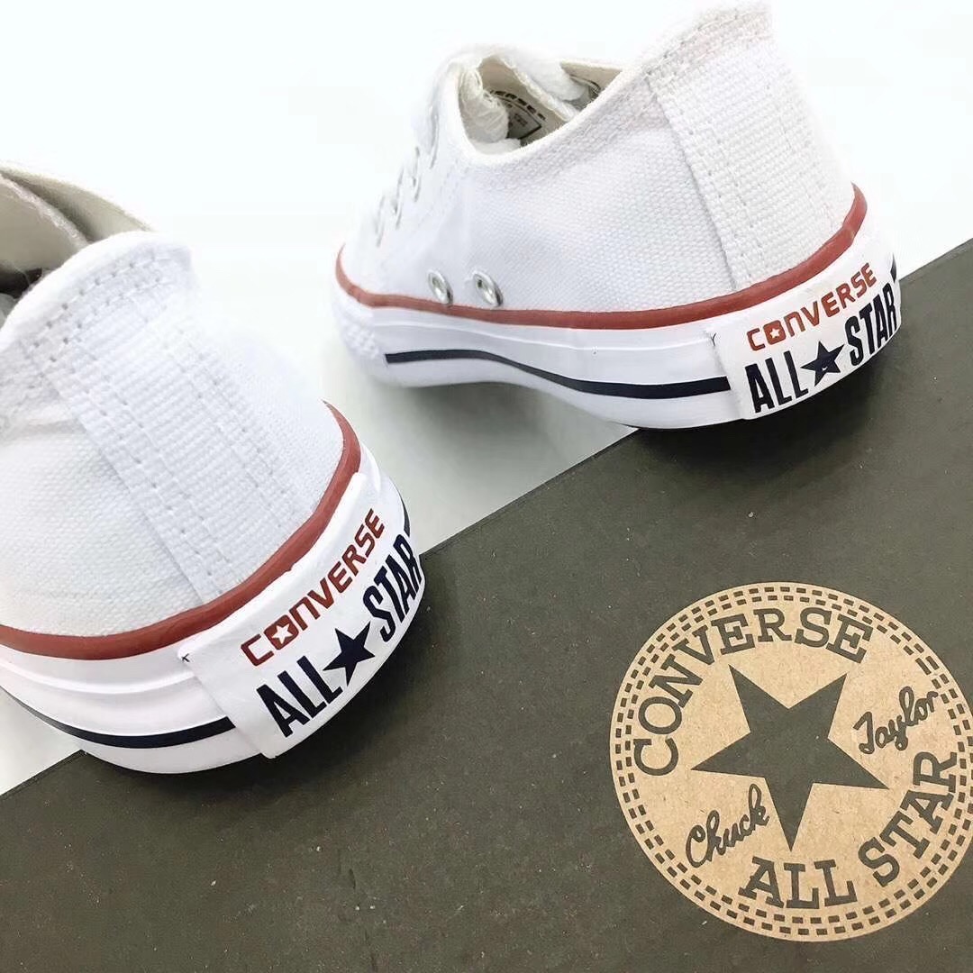 3740- Converse 23.67$ 编号tao-715-D gallery