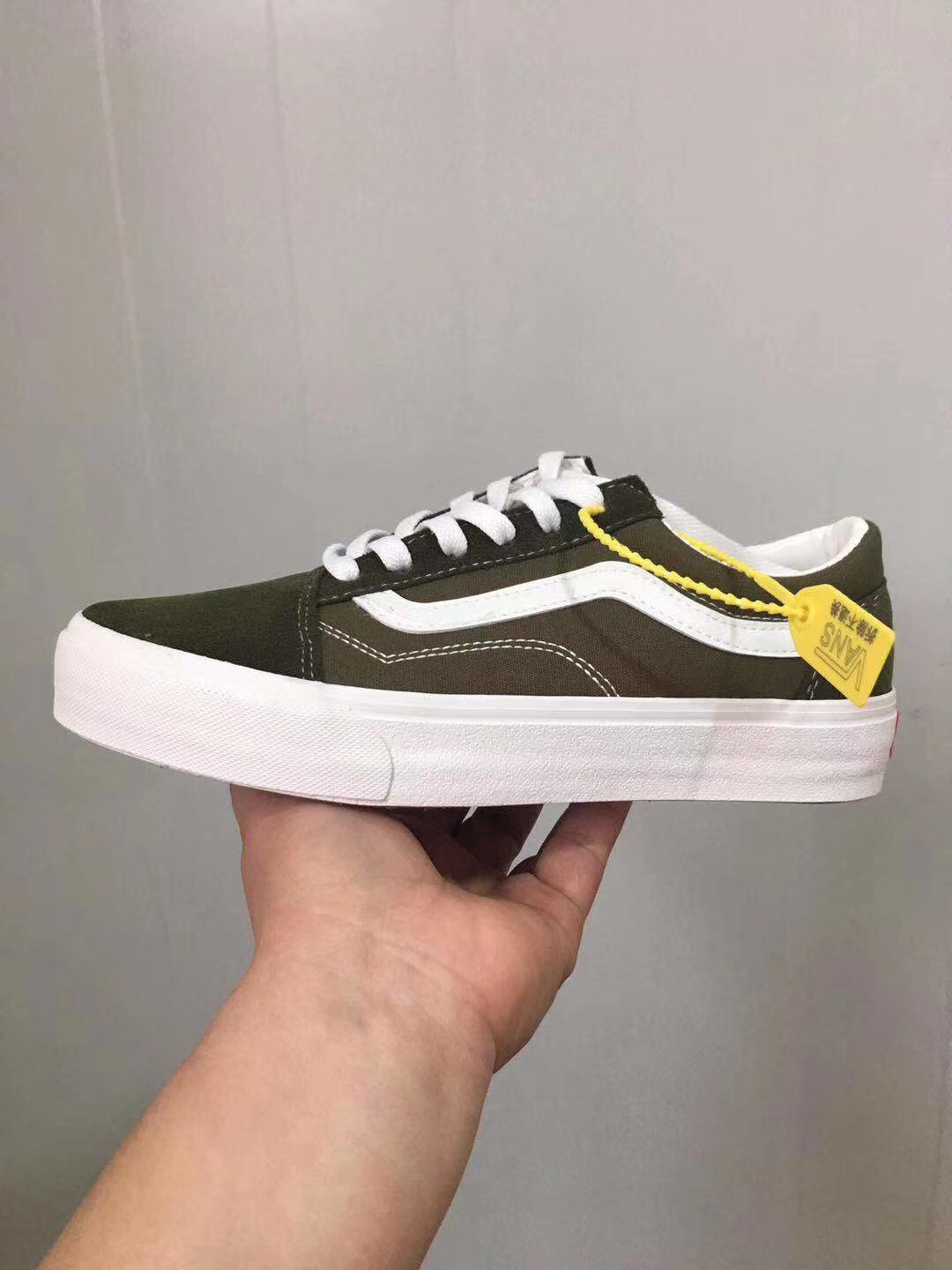 3798- Vans 23.01$  CODE tao-773 gallery